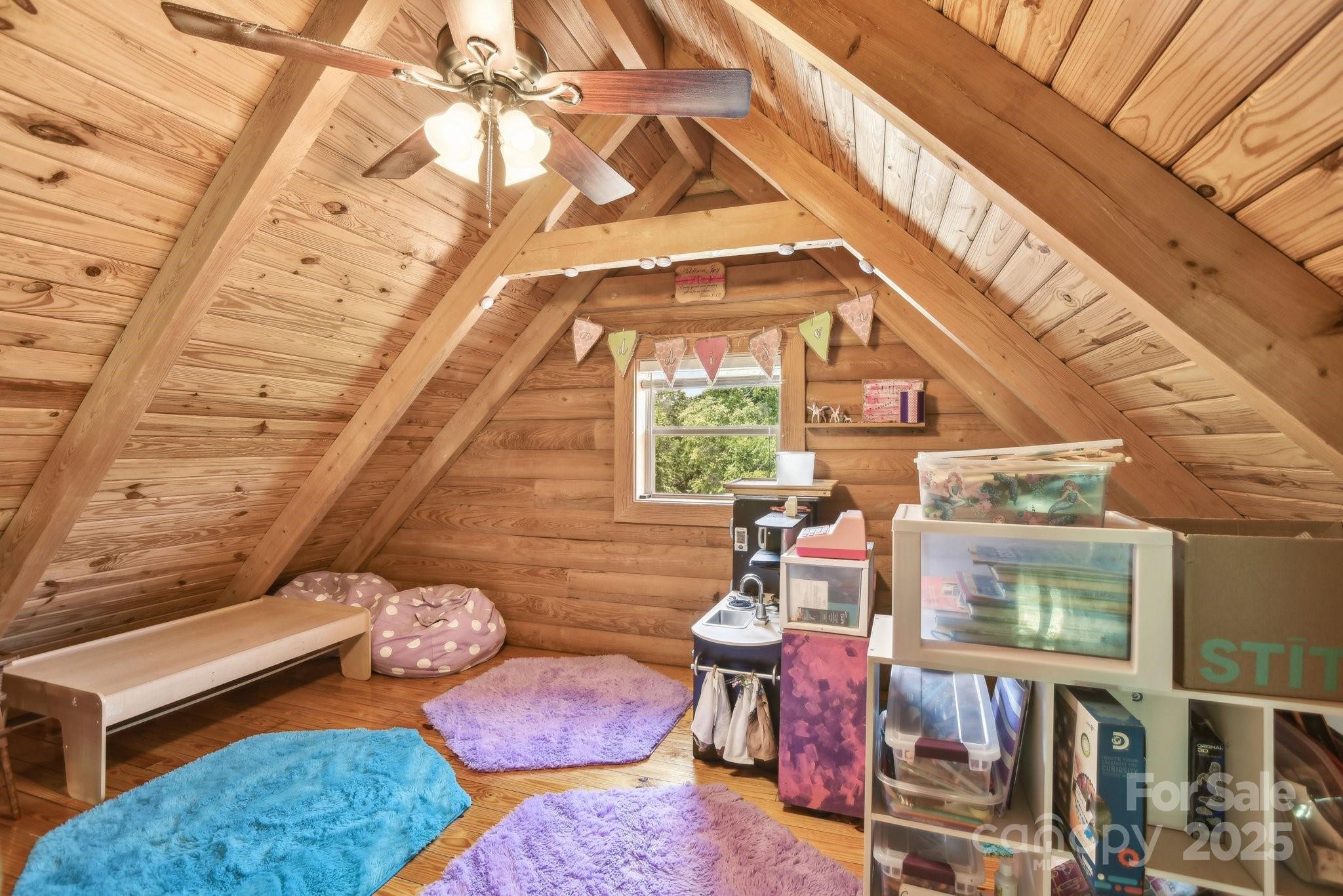 65 E Dream Street Property Photo 20