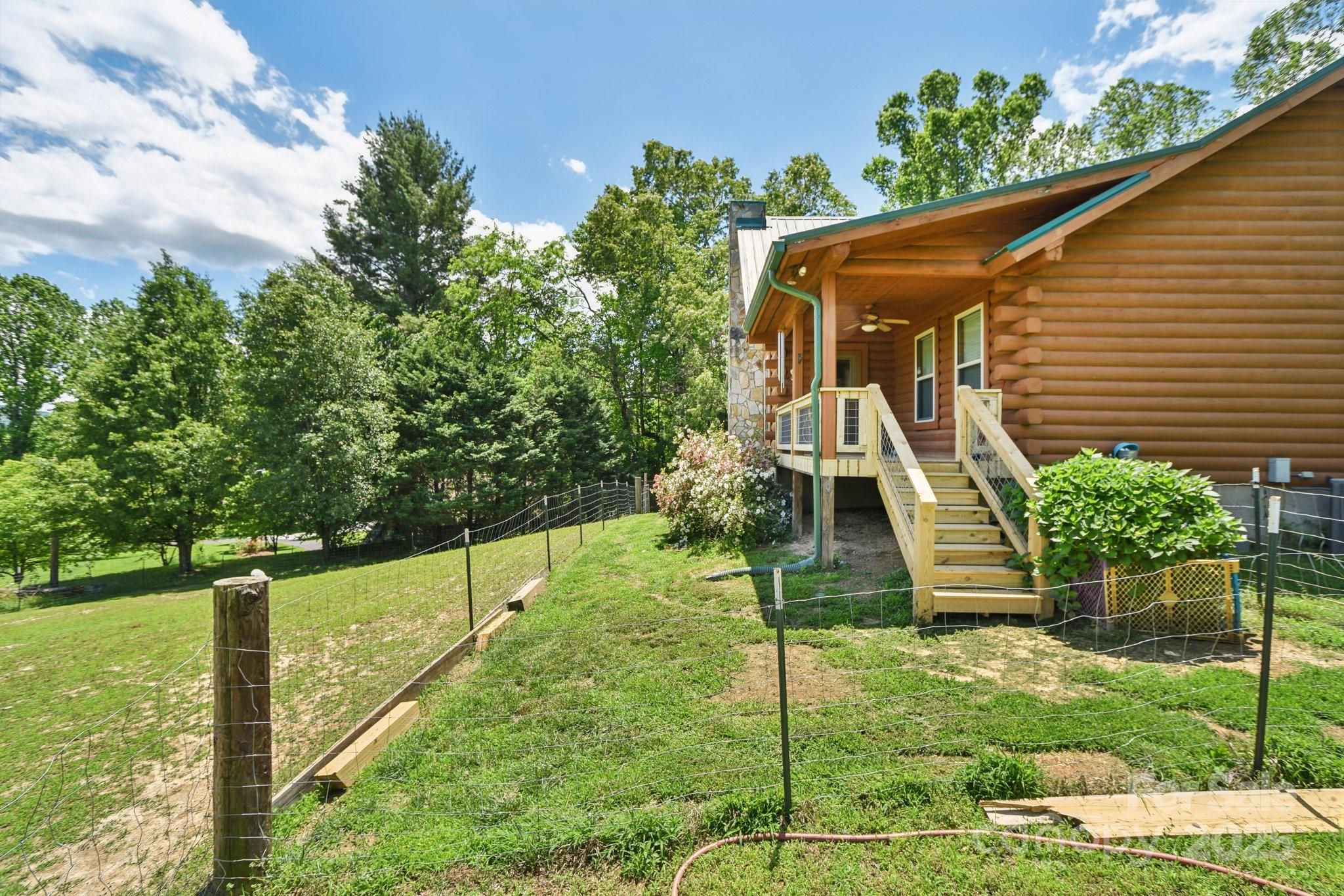 65 E Dream Street Property Photo 43