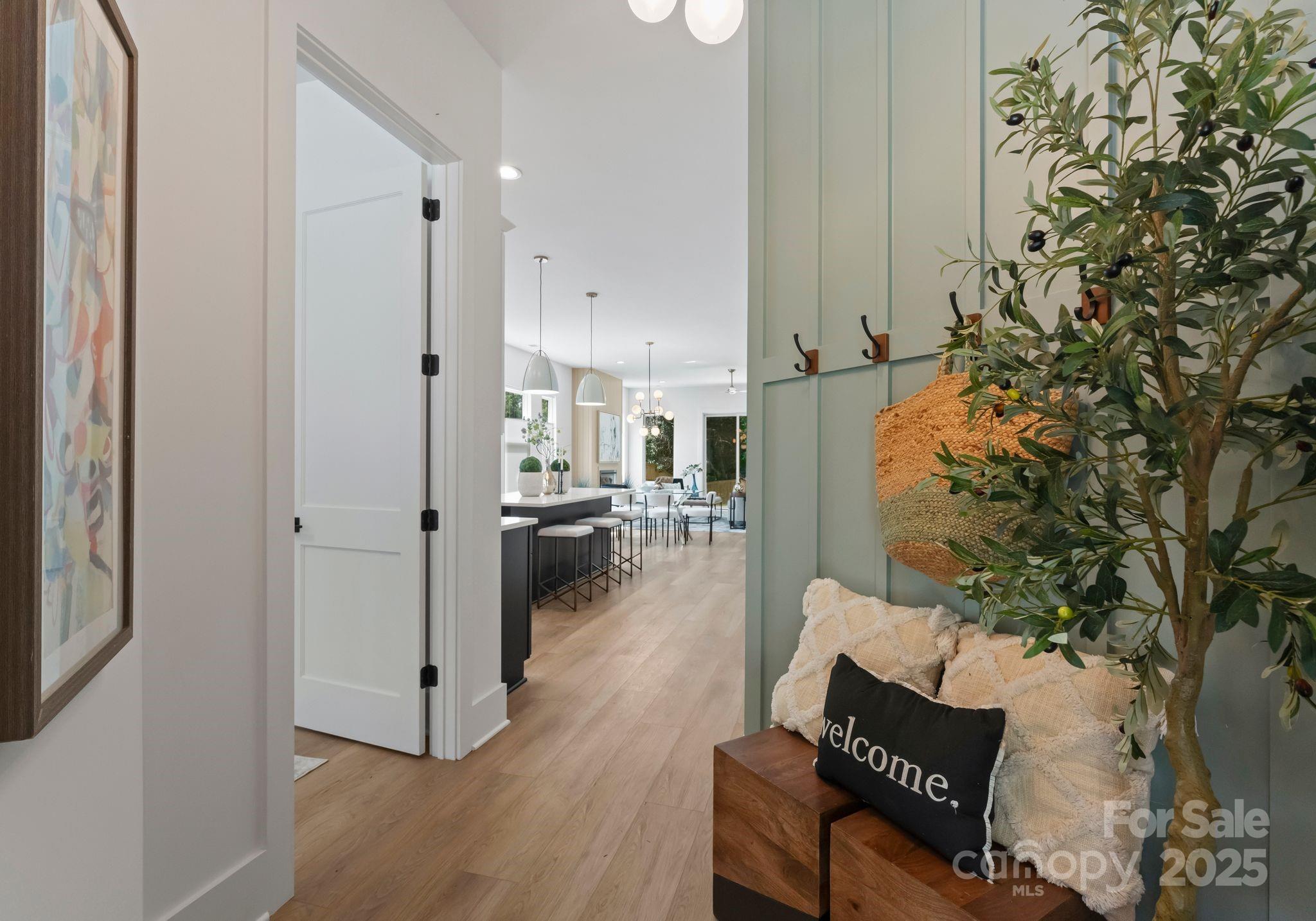 2004 St John Street Property Photo 5