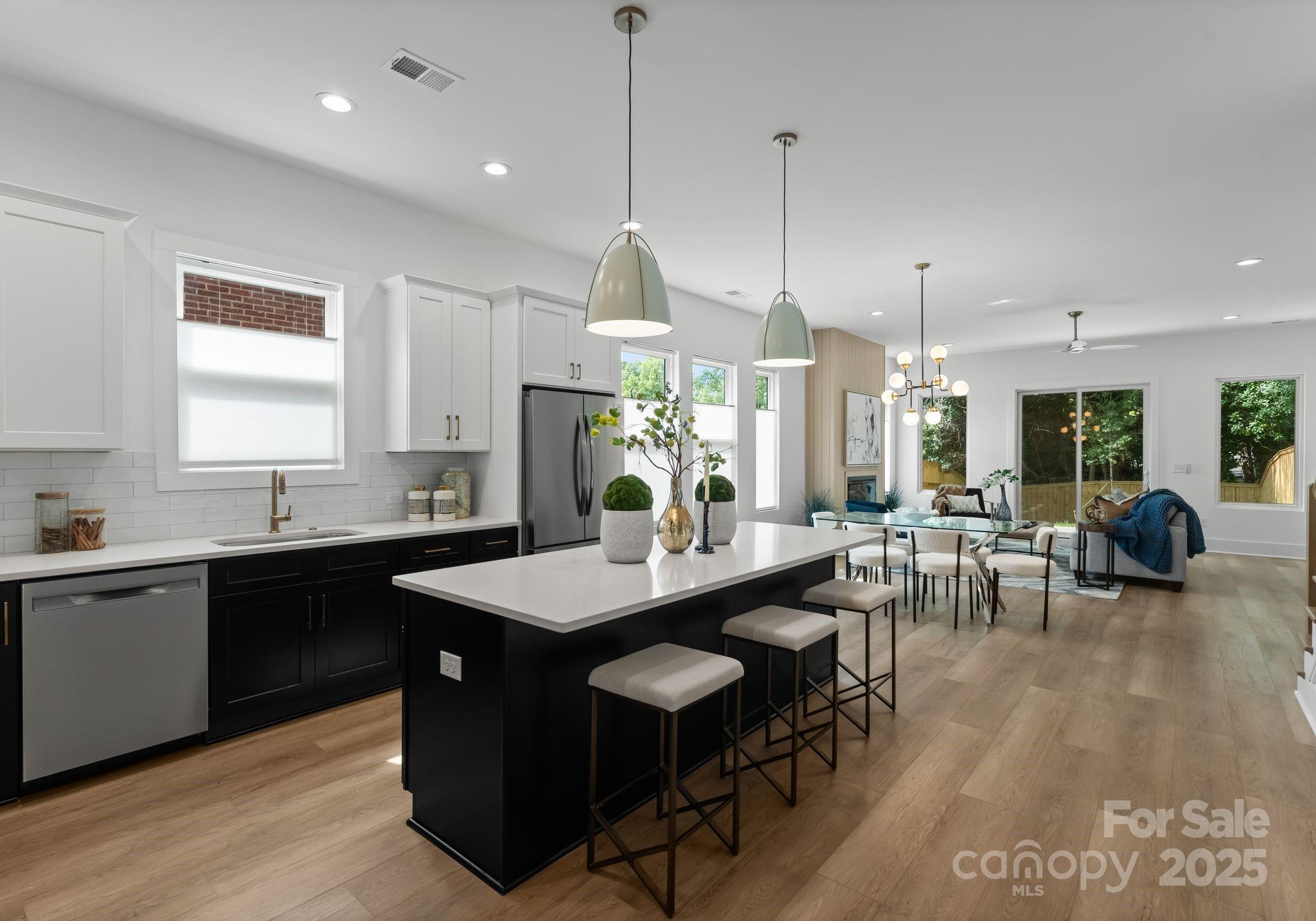 2004 St John Street Property Photo 13