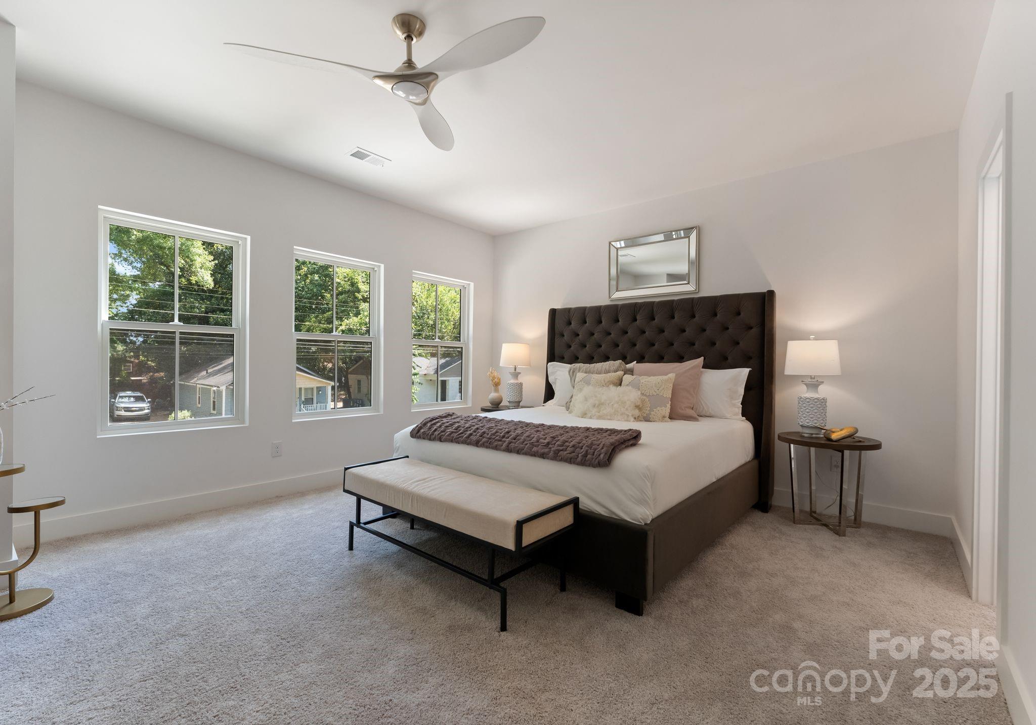 2004 St John Street Property Photo 21