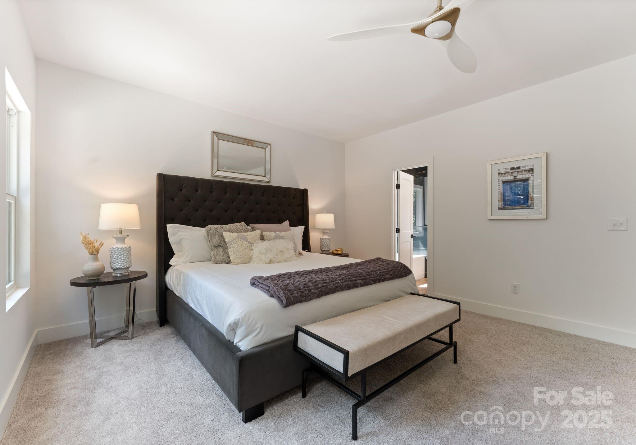 2004 St John Street Property Photo 23