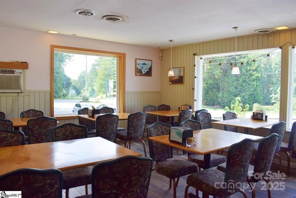 22345 Asheville Highway Property Photo 10