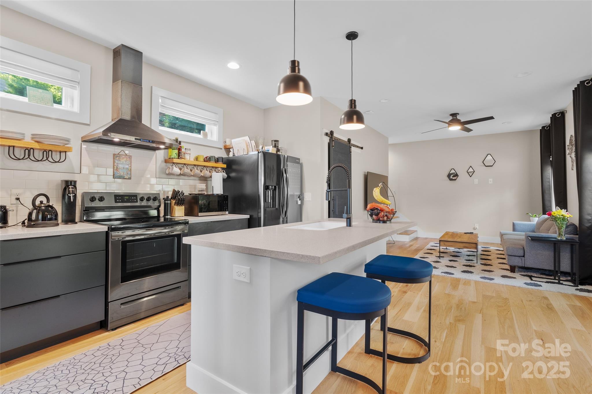 109 Thurland Avenue Property Photo 3