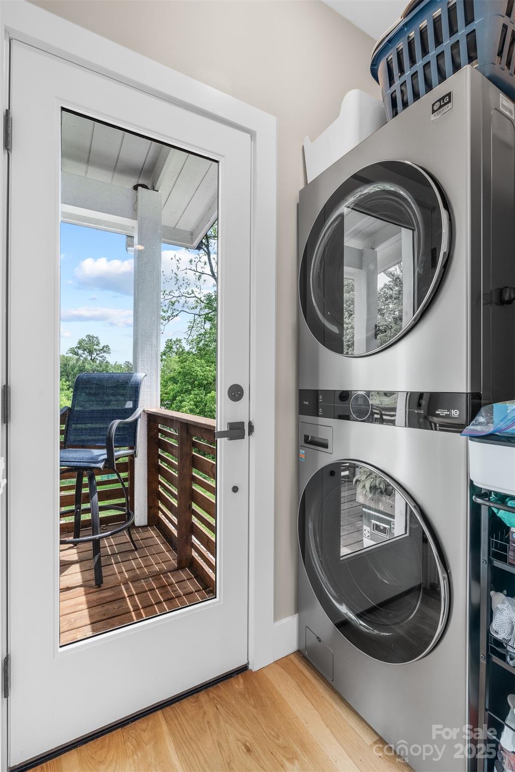 109 Thurland Avenue Property Photo 5