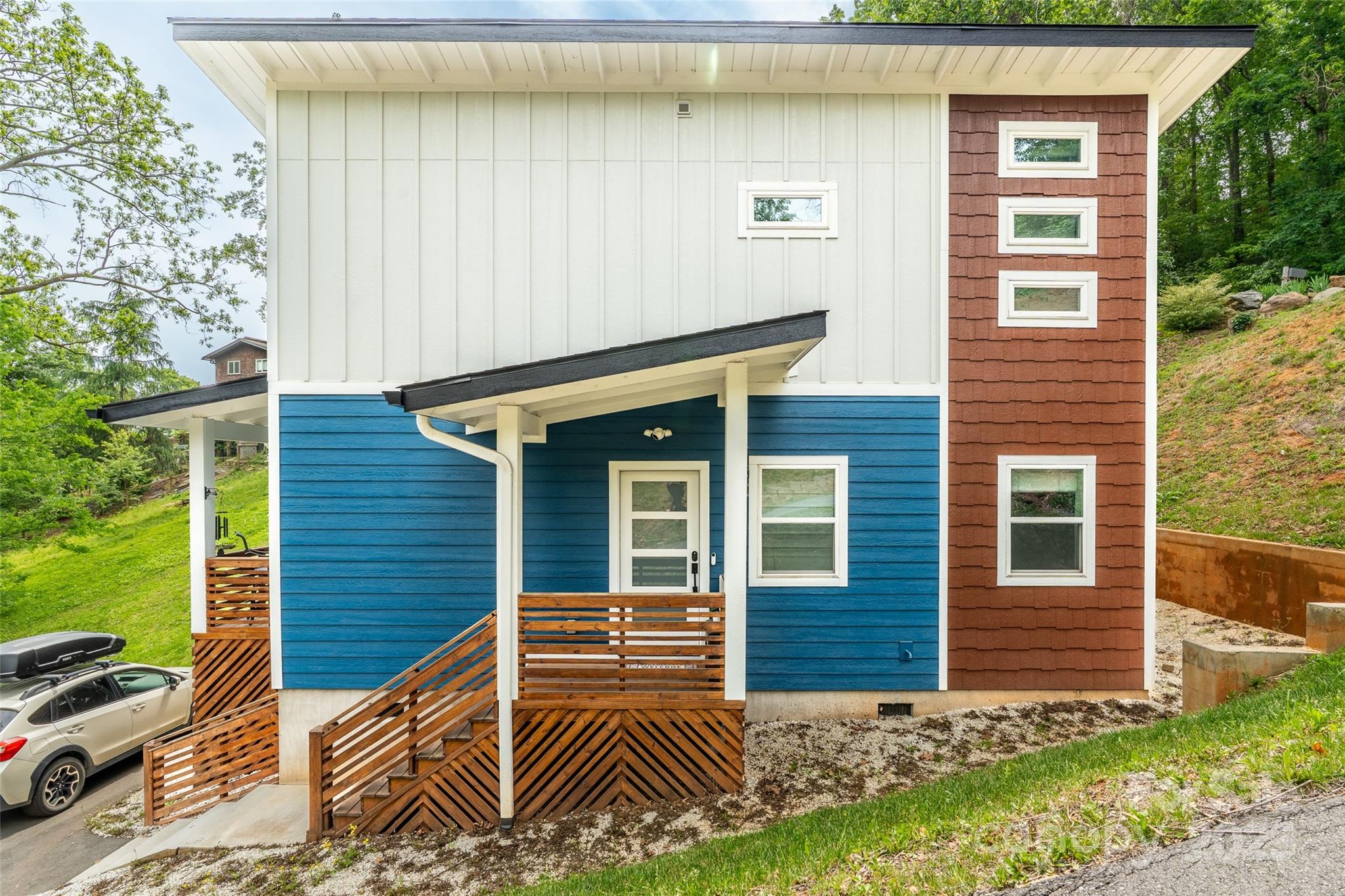 109 Thurland Avenue Property Photo 9