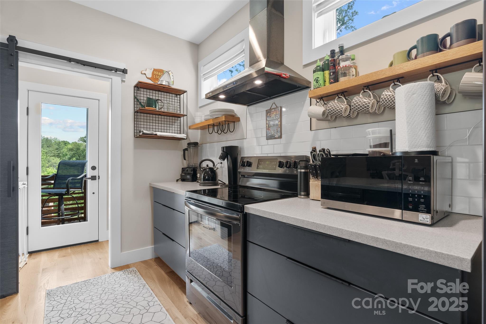 109 Thurland Avenue Property Photo 13