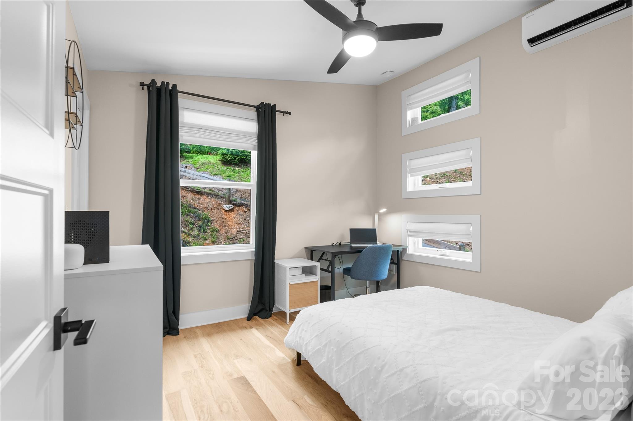 109 Thurland Avenue Property Photo 20