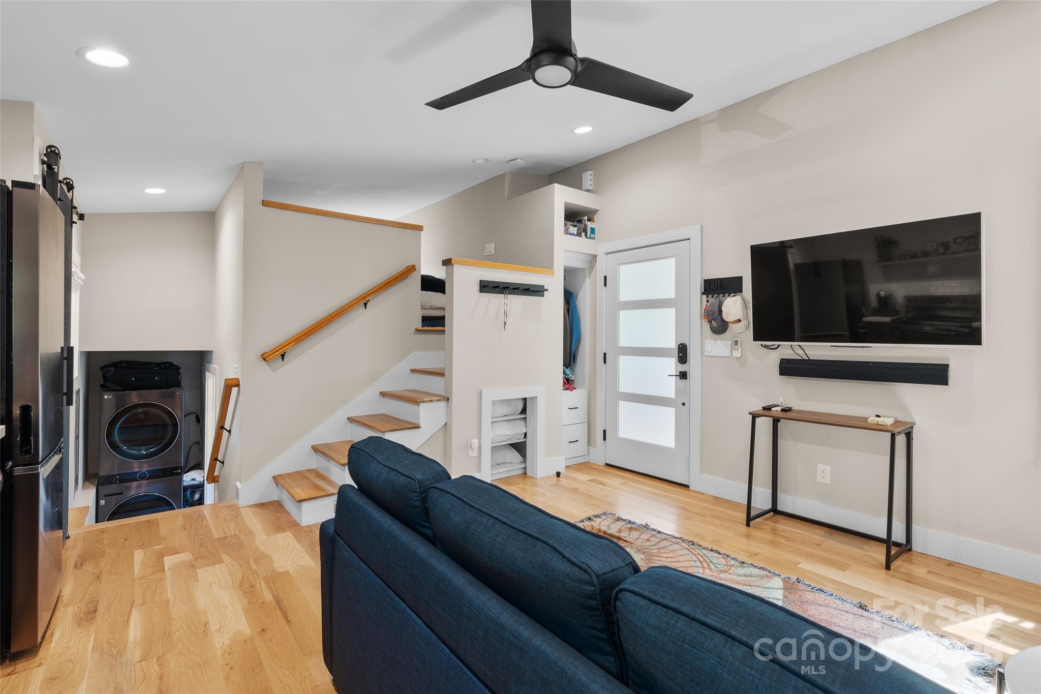 109 Thurland Avenue Property Photo 27