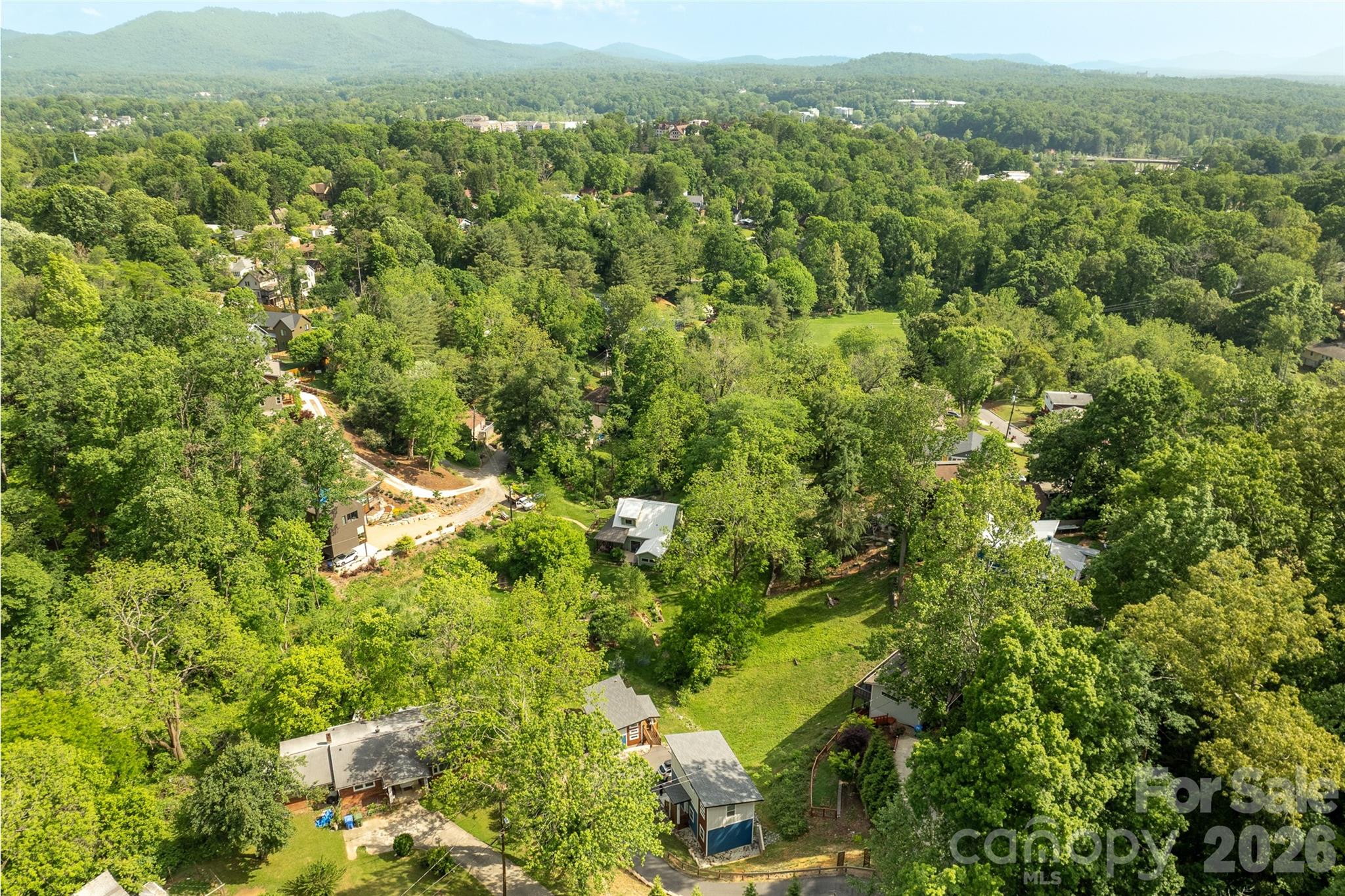 109 Thurland Avenue Property Photo 38