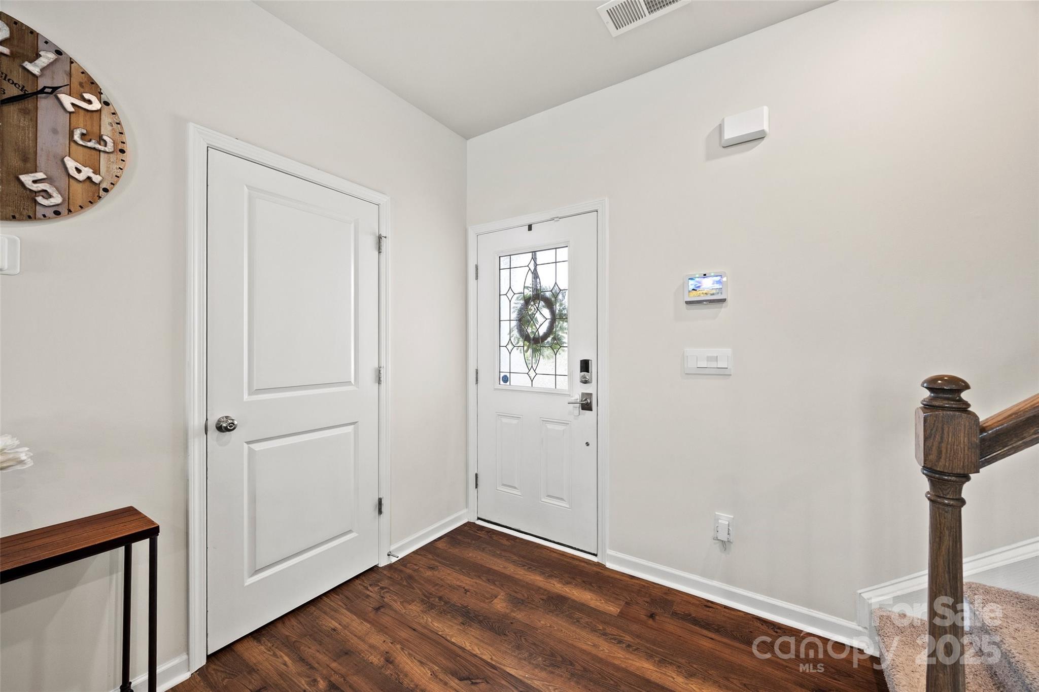 449 Misty Law Lane Property Photo 4