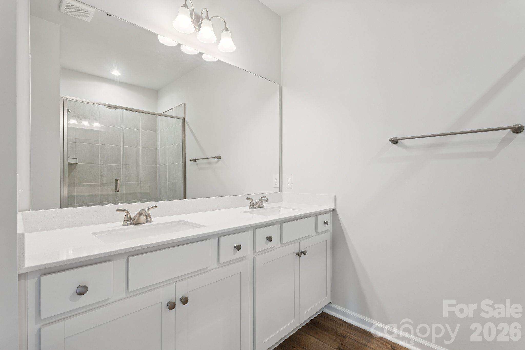 4742 Lakeview Road 17 Property Photo 10