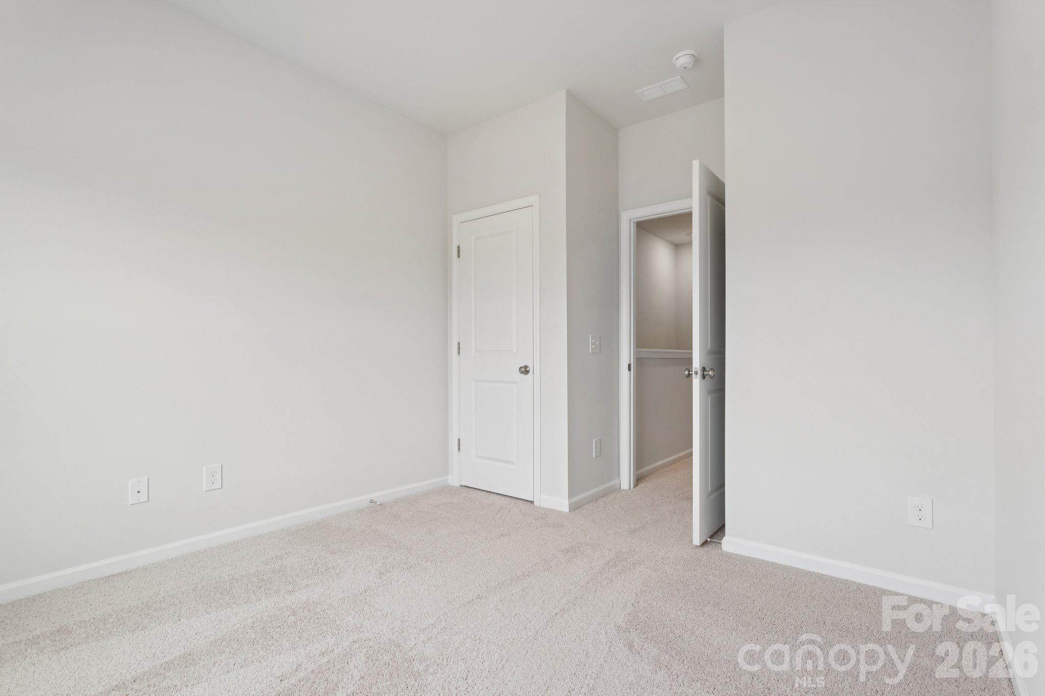 4742 Lakeview Road 17 Property Photo 14