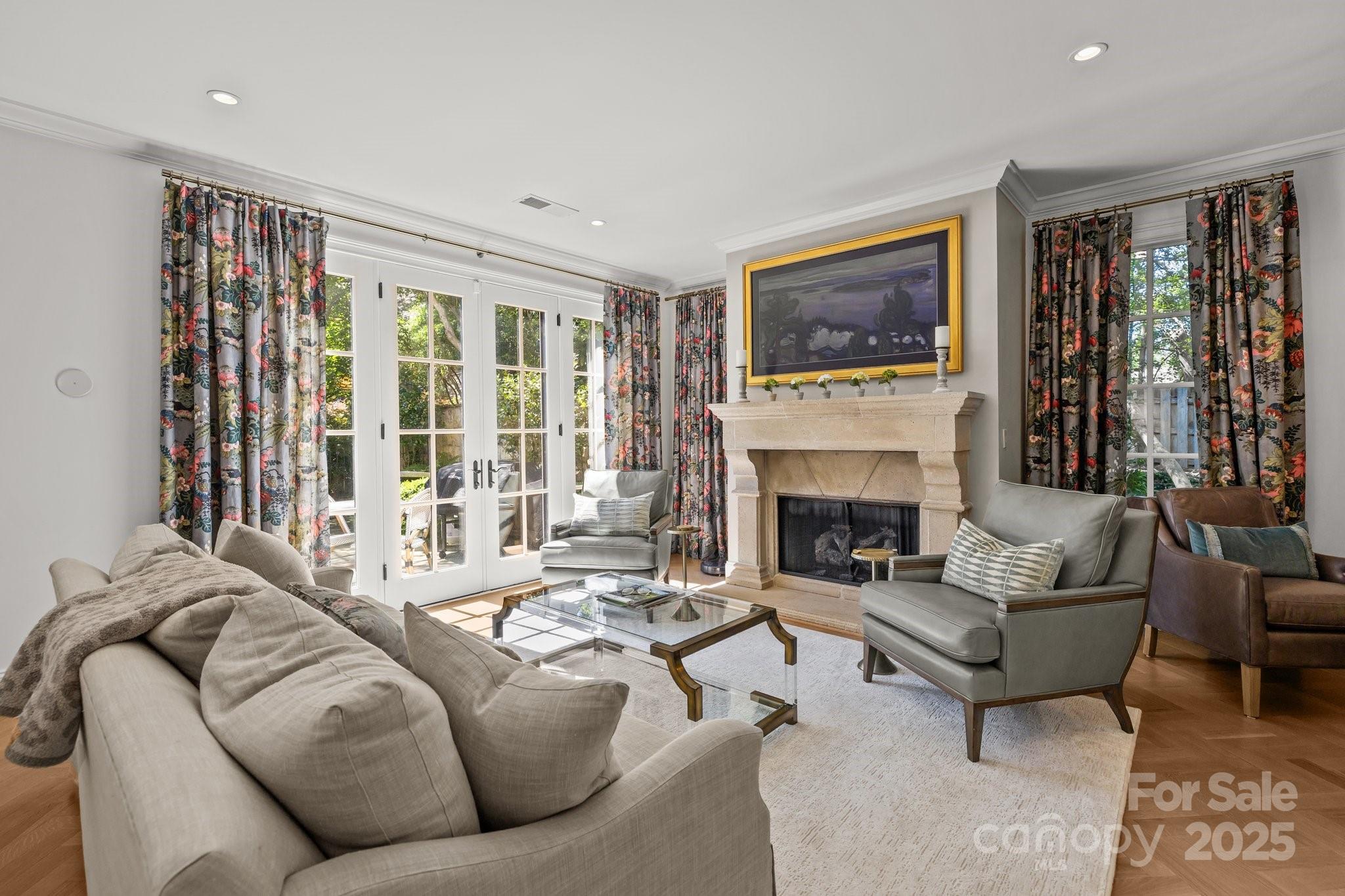 1625 Bibury Lane Property Photo 10