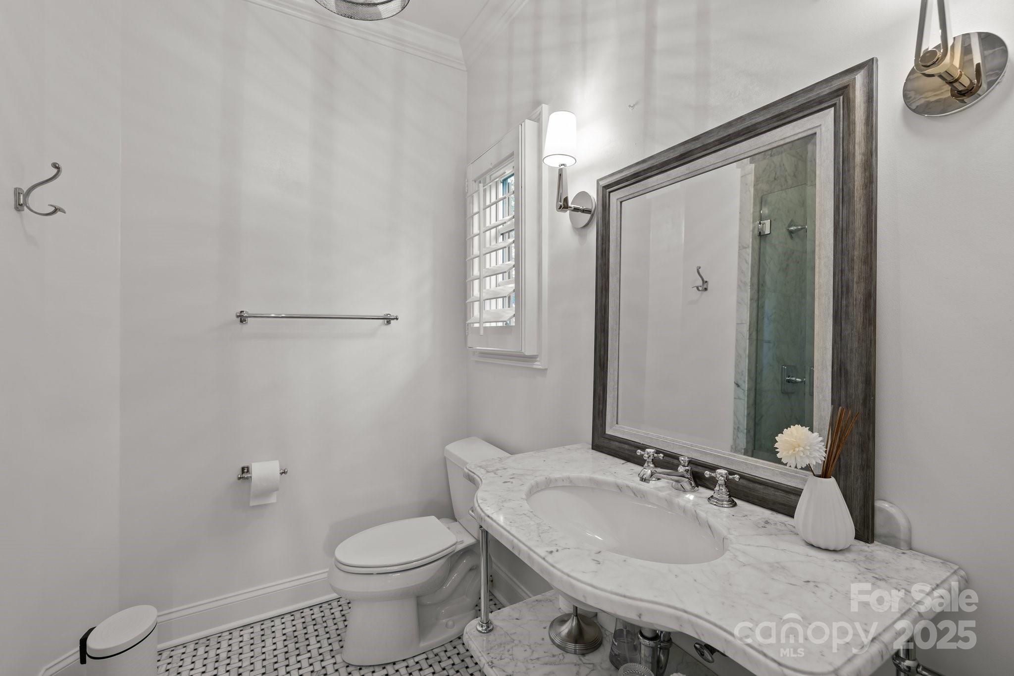 1625 Bibury Lane Property Photo 21