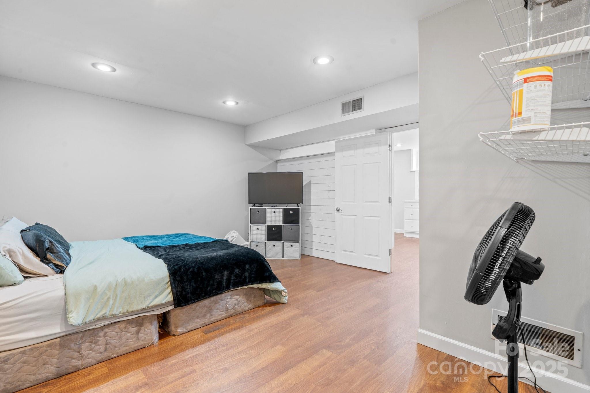 1525 16th Avenue Circle Property Photo 21