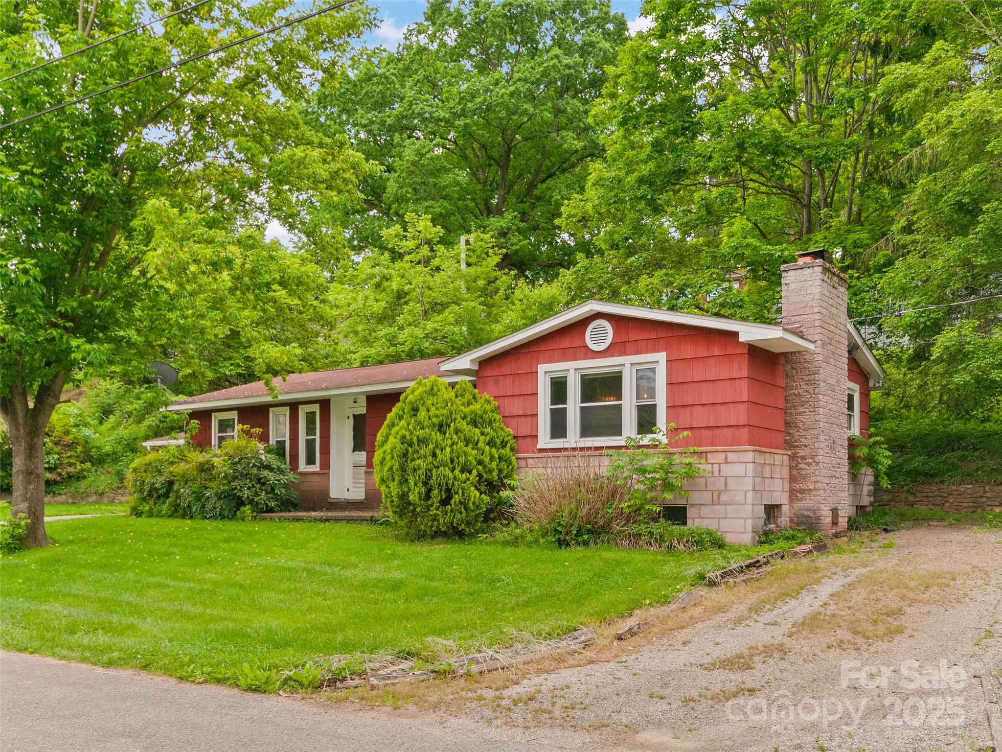 49 Caring Place Loop