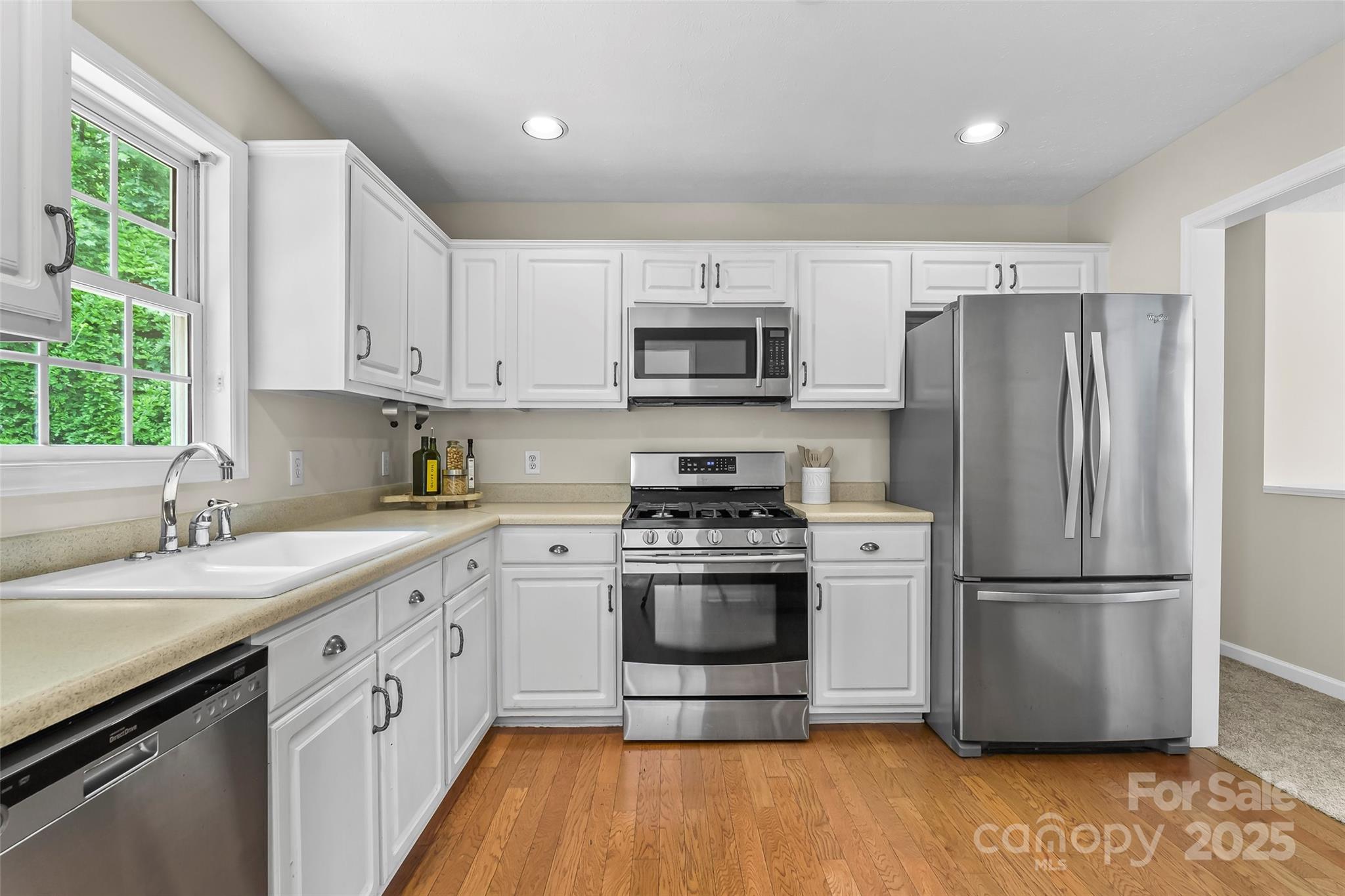 205 Davis Drive Property Photo 10