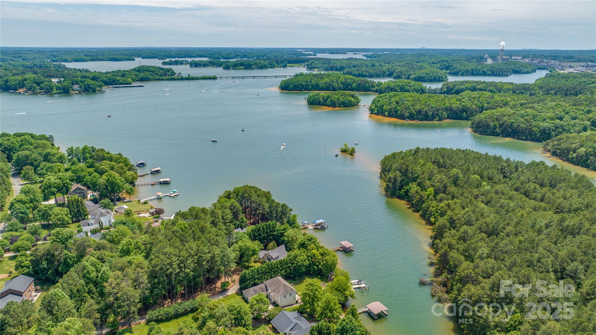 9207 Belle Pines Court Property Photo 9