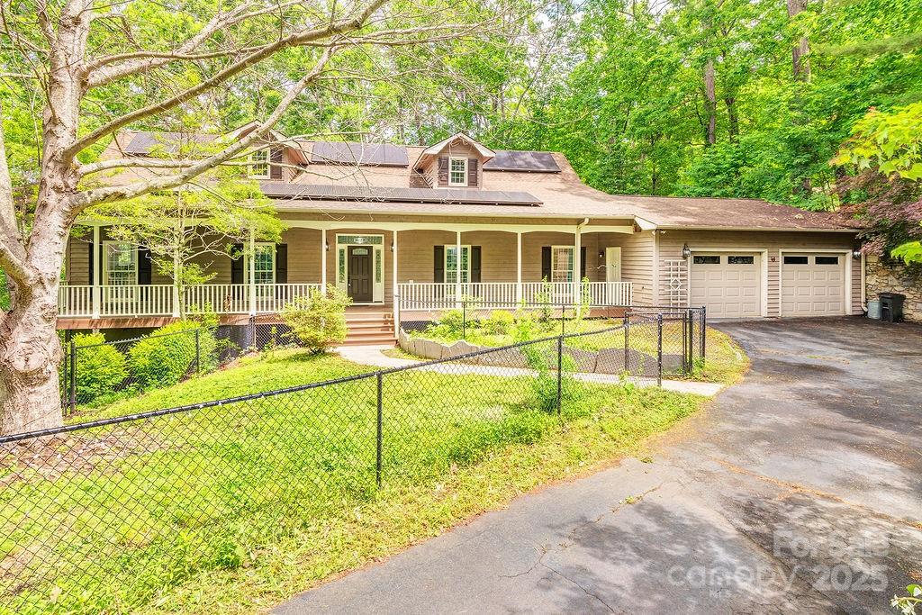 111 Sunny Ridge Drive Property Photo 1