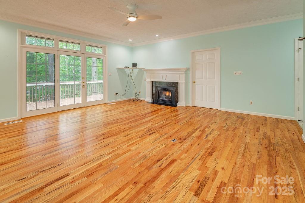 111 Sunny Ridge Drive Property Photo 3