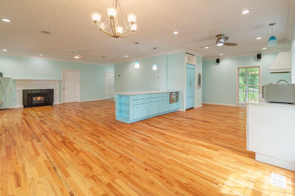 111 Sunny Ridge Drive Property Photo 9