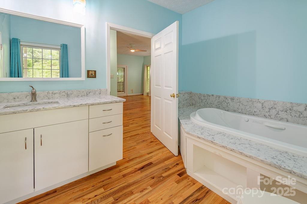 111 Sunny Ridge Drive Property Photo 17