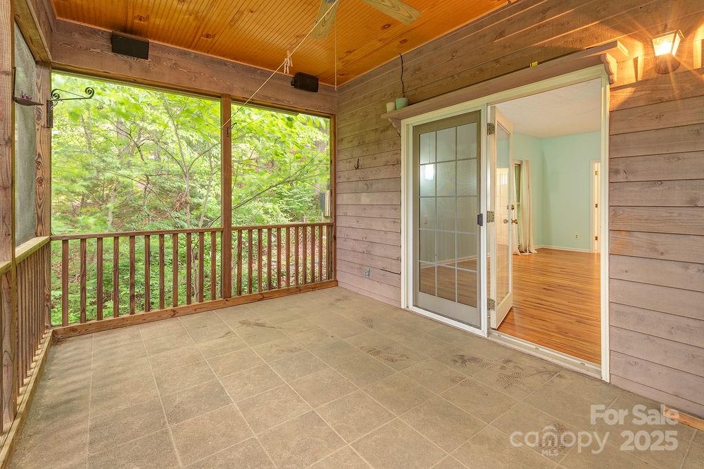 111 Sunny Ridge Drive Property Photo 30