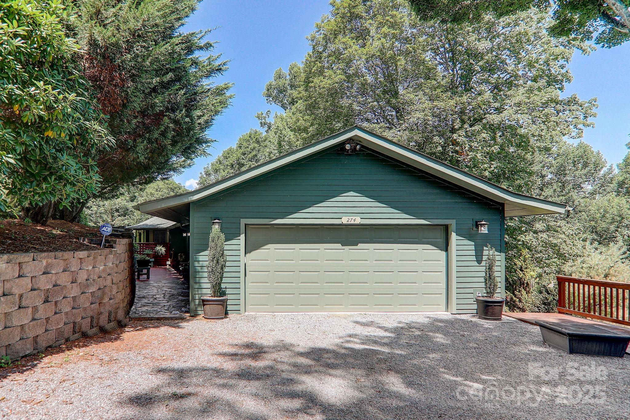 274 Slippery Rock Road Property Photo 10