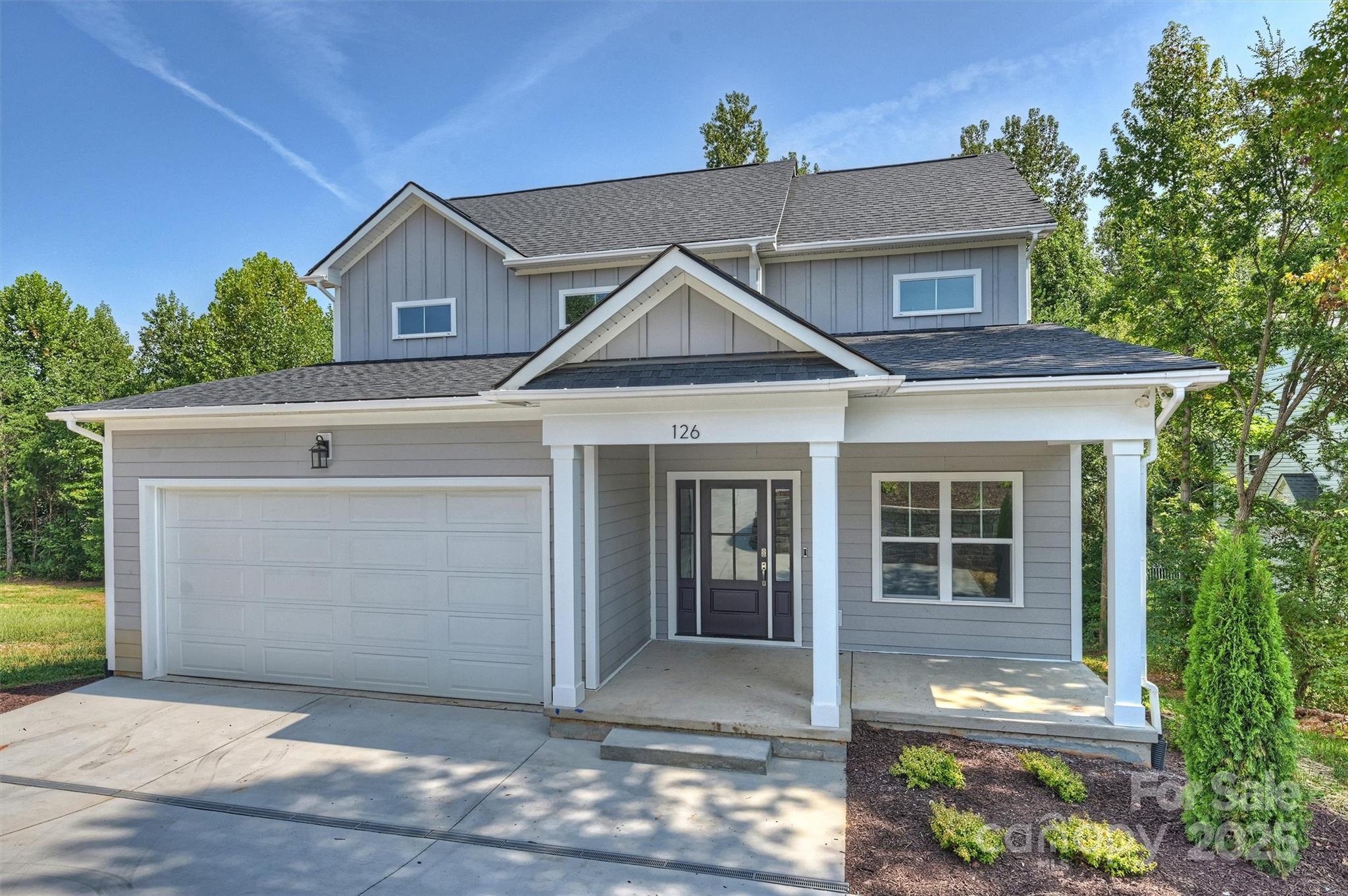 126 Meadow Glen Drive Property Photo 1