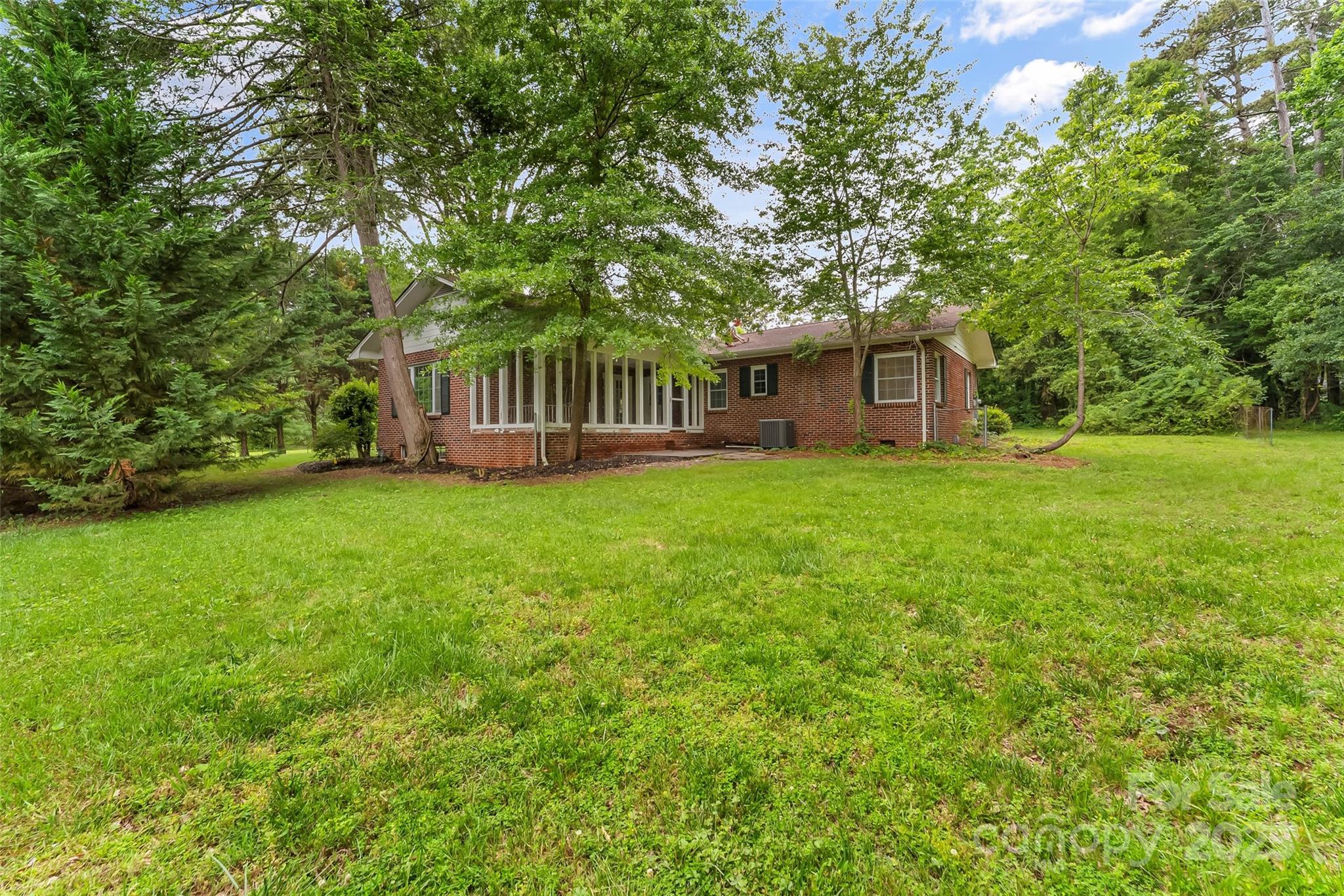121 33rd Avenue Property Photo 24