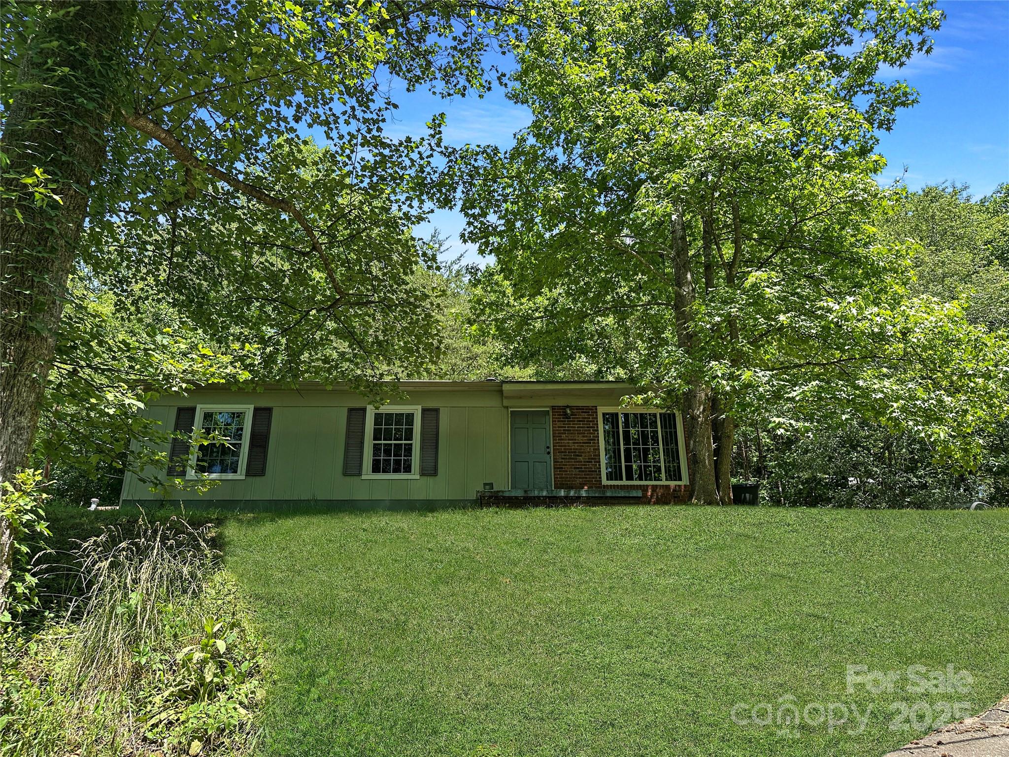 488 John Swofford Road Property Photo 1