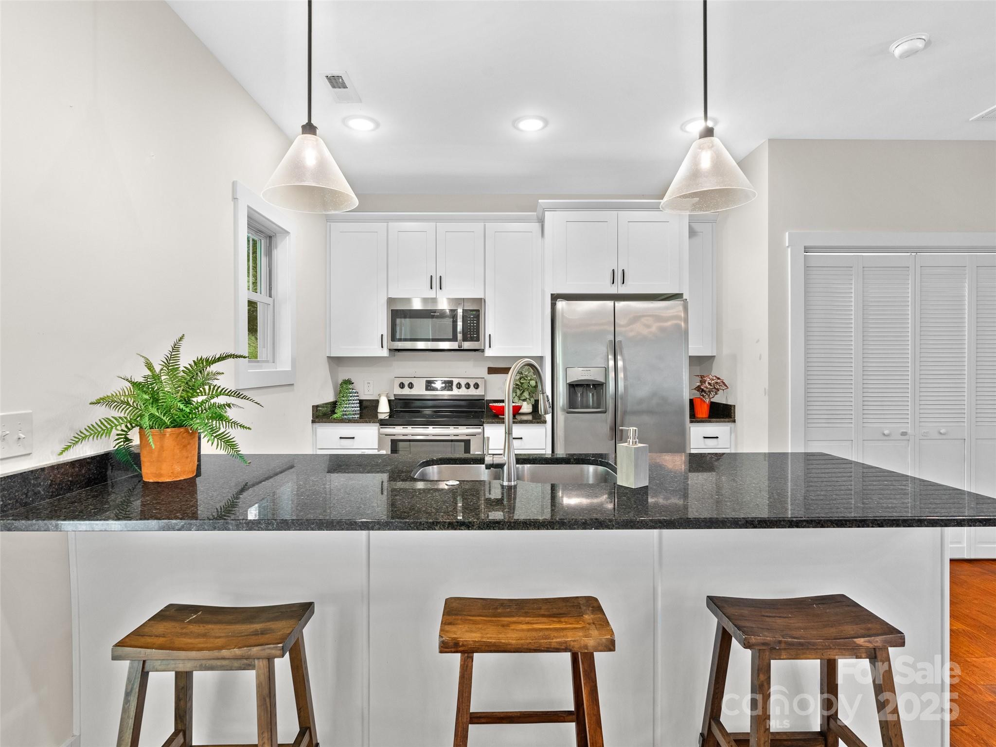 82 Wheeler Road Property Photo 7