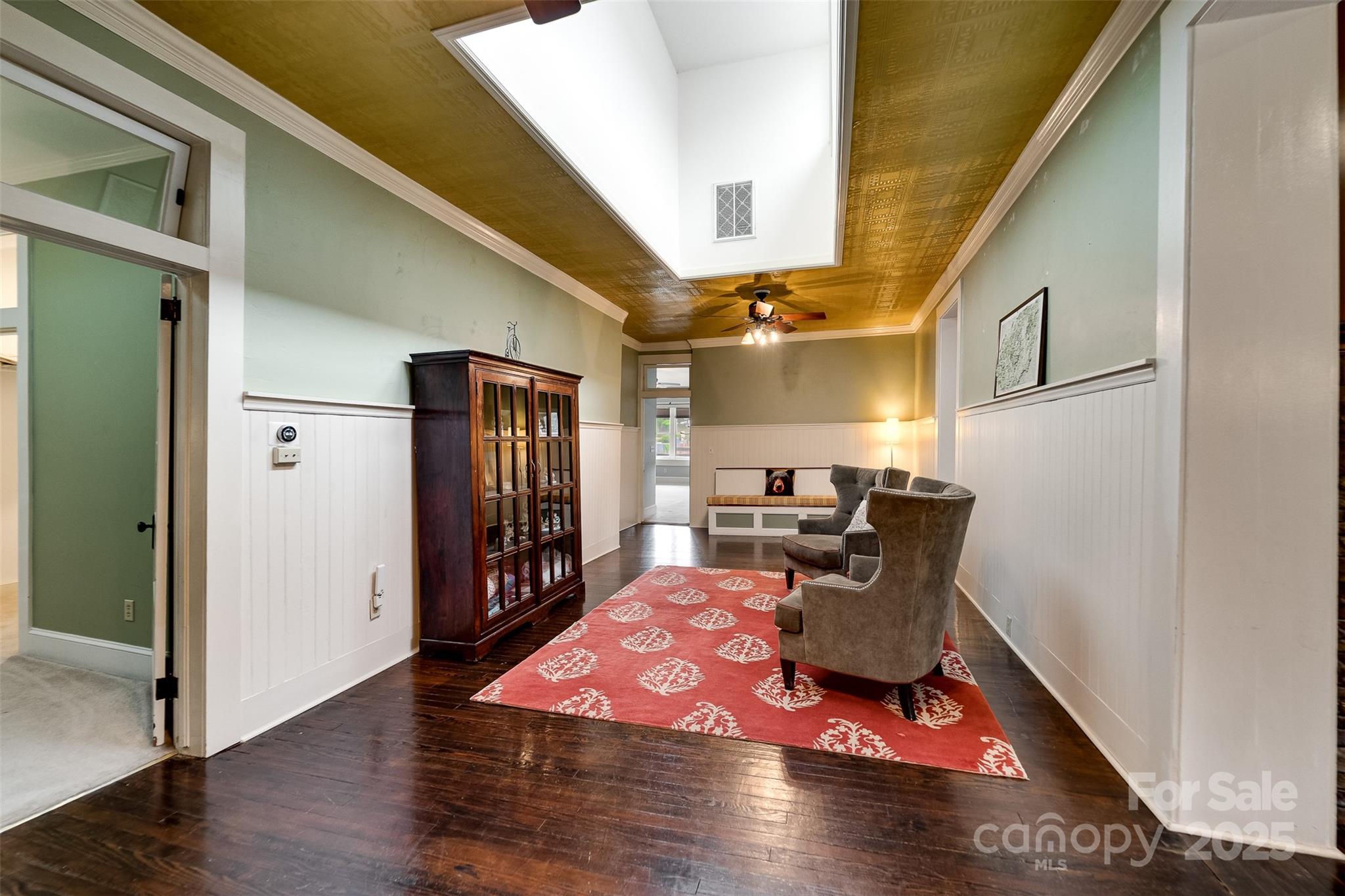 60 Everett Street Property Photo 17