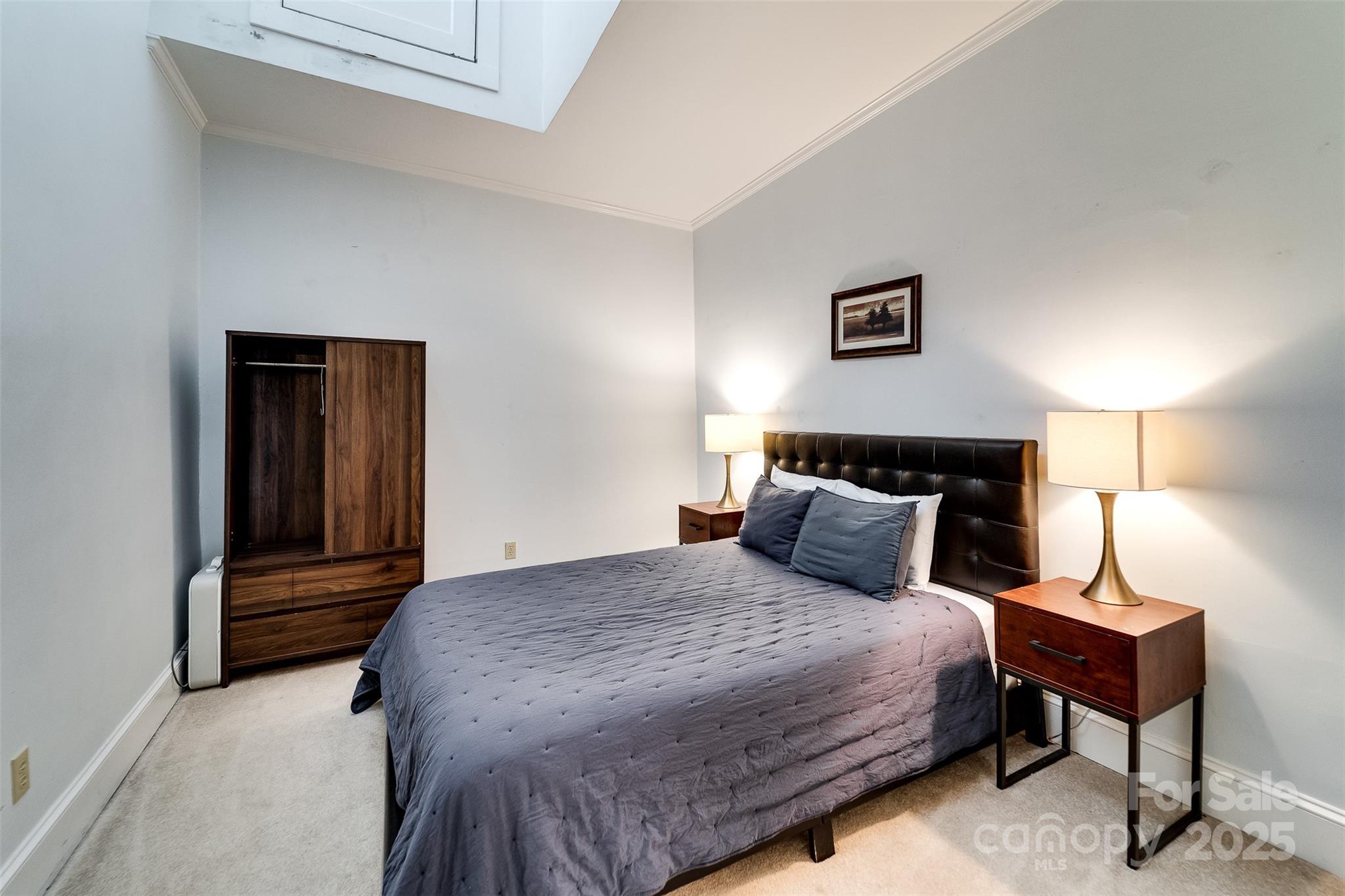 60 Everett Street Property Photo 25