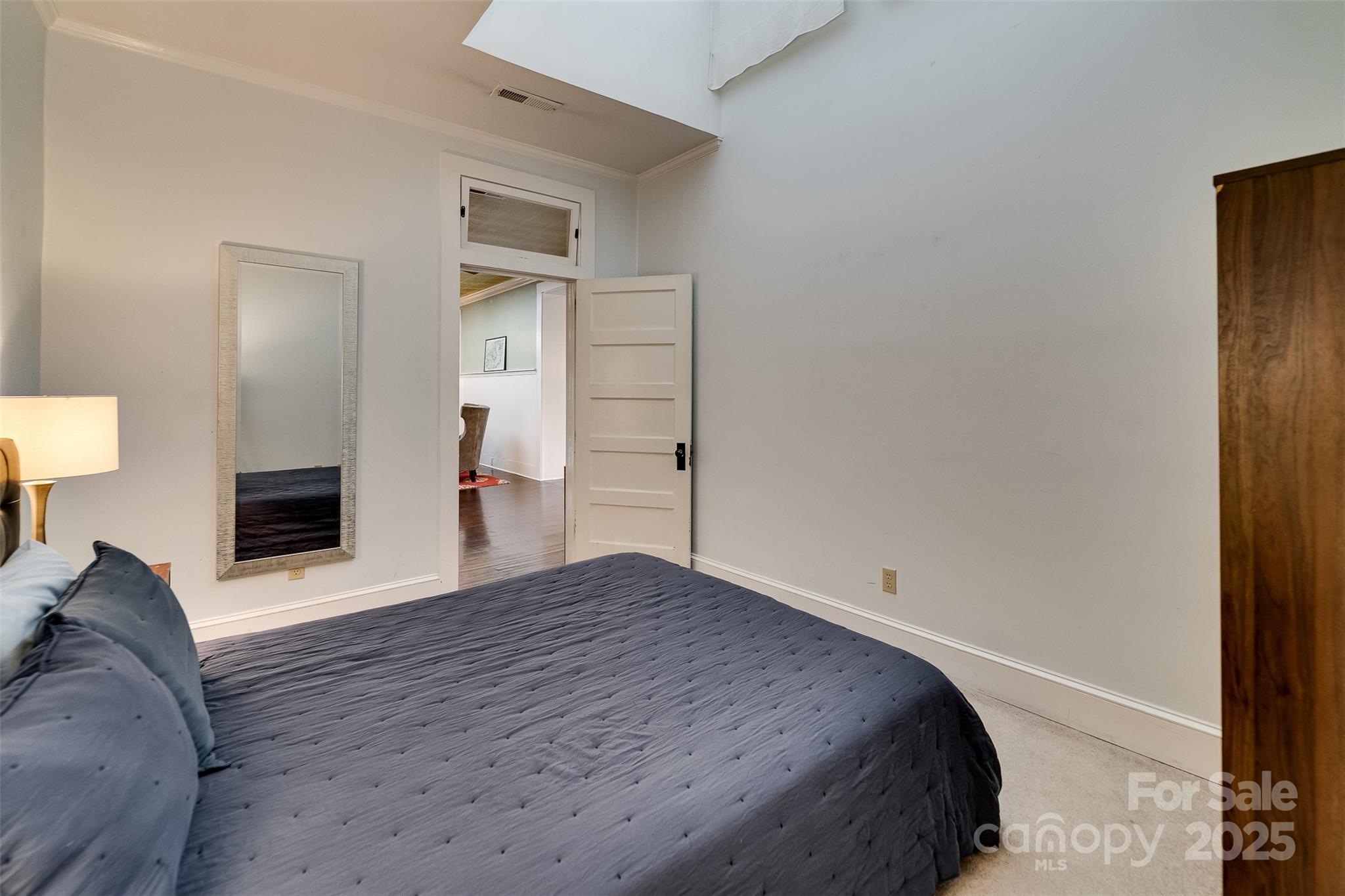 60 Everett Street Property Photo 27