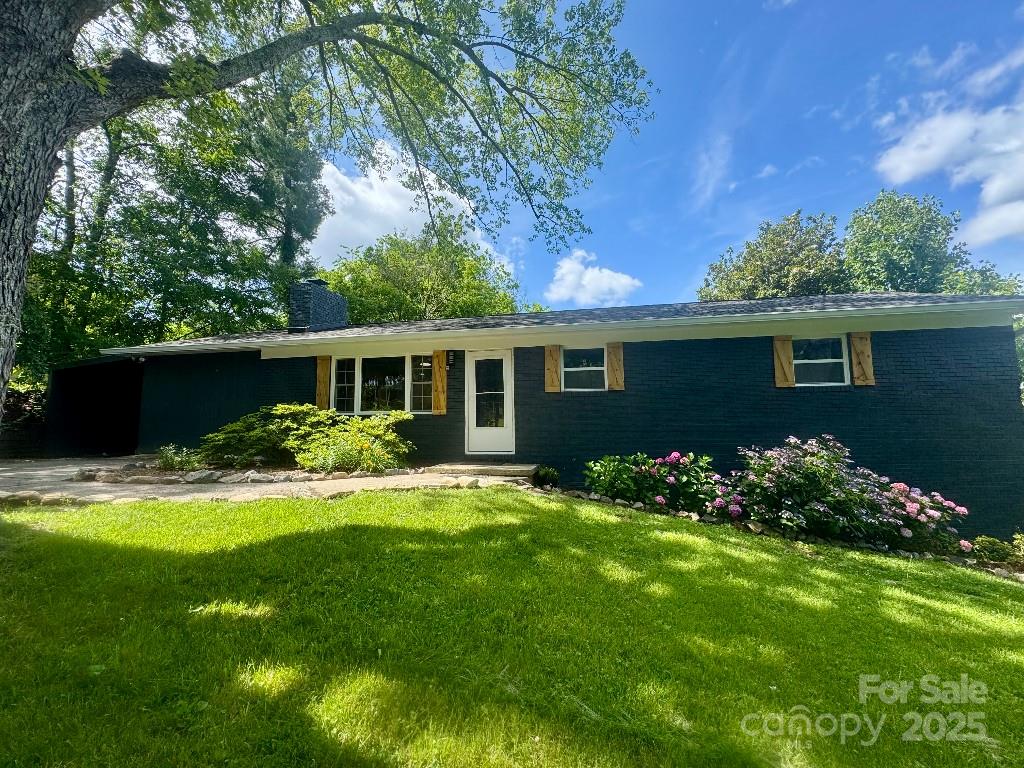 28 Pine Lane Property Photo 1