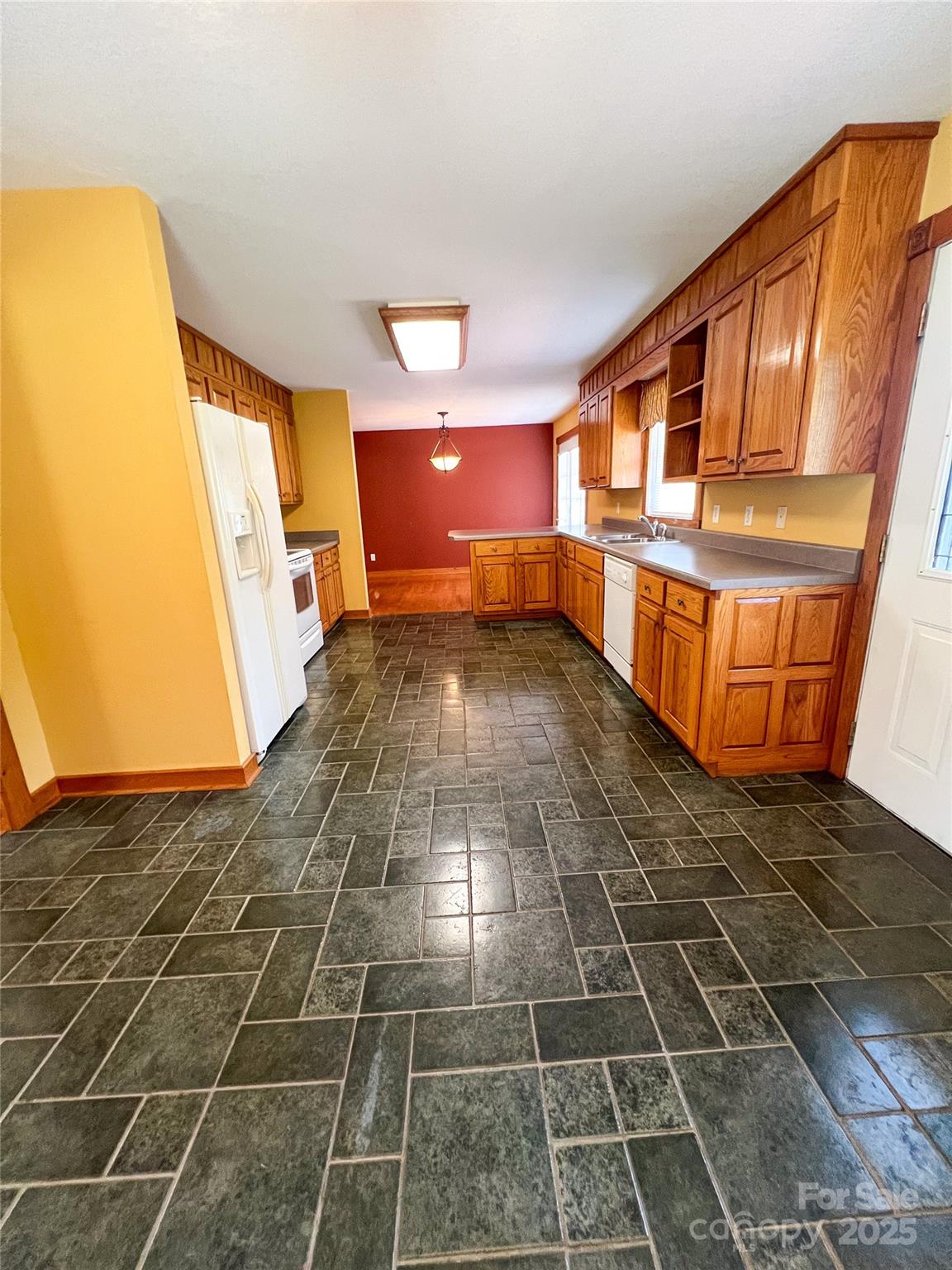 660 Halltown Road Property Photo 11