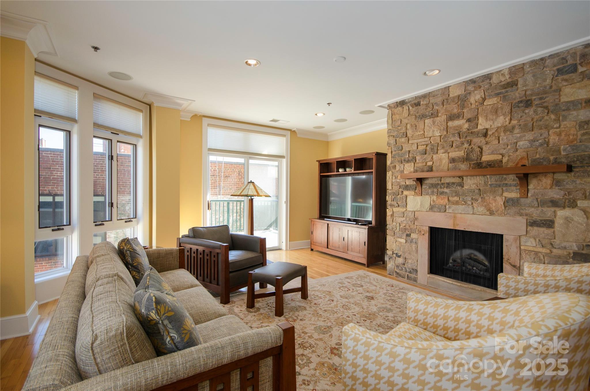 21 Battery Park Avenue 406 Property Photo 1