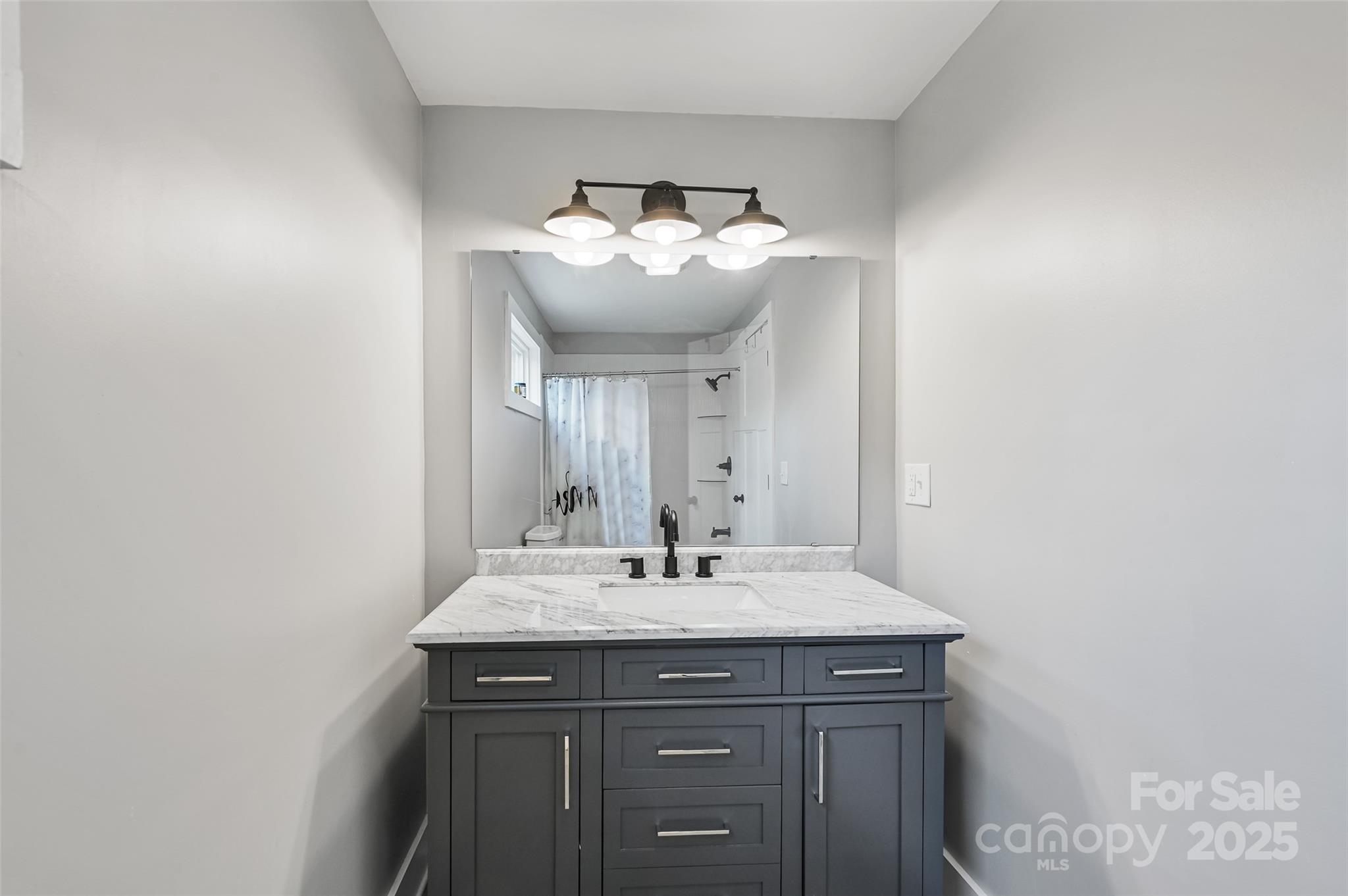 36 Eastover Drive Property Photo 13