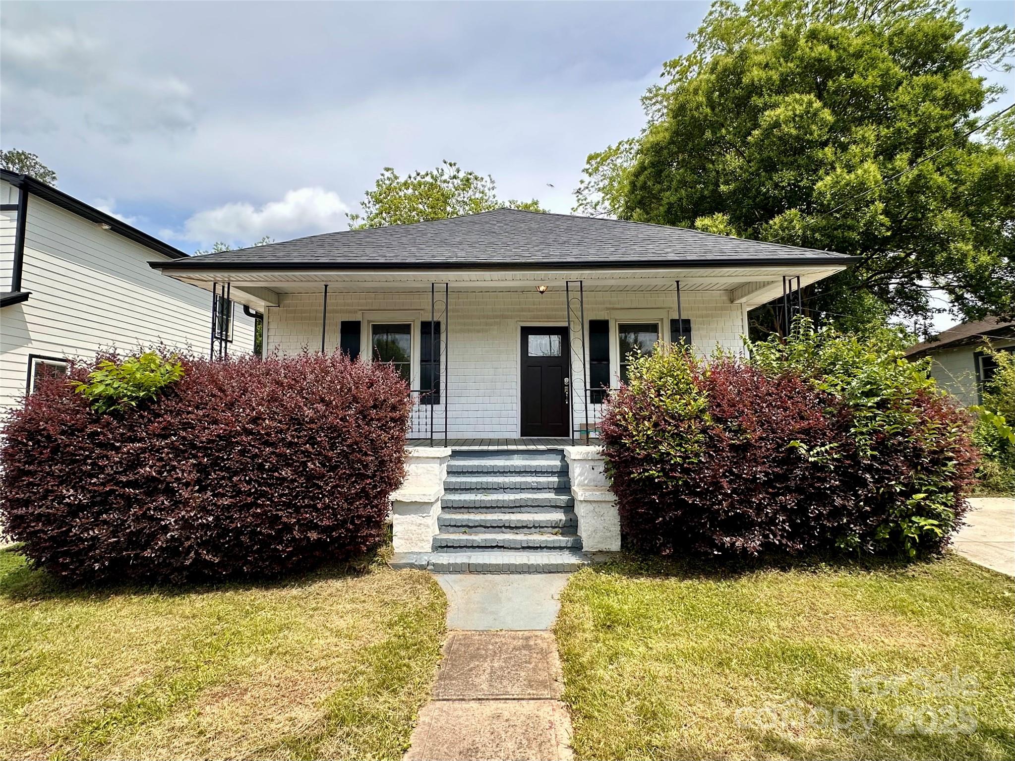 306 Sacco Street Property Photo 1