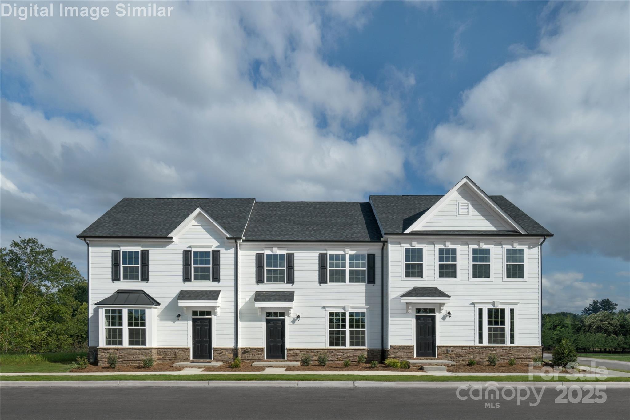 7633 Griffins Gate Drive Property Photo 1