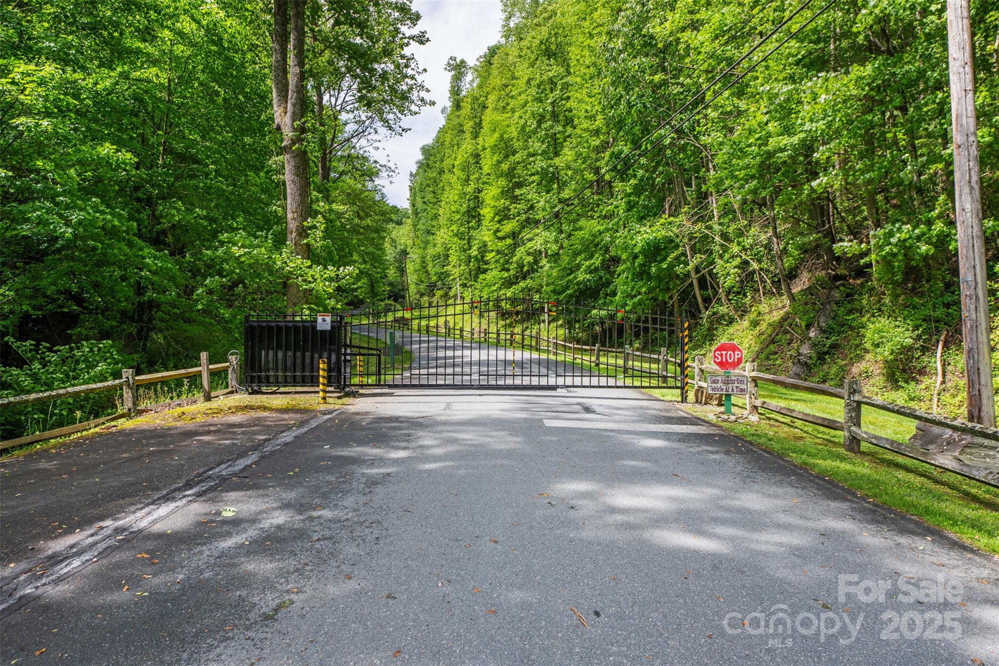 212 Saddle Lane 29 Property Photo 22