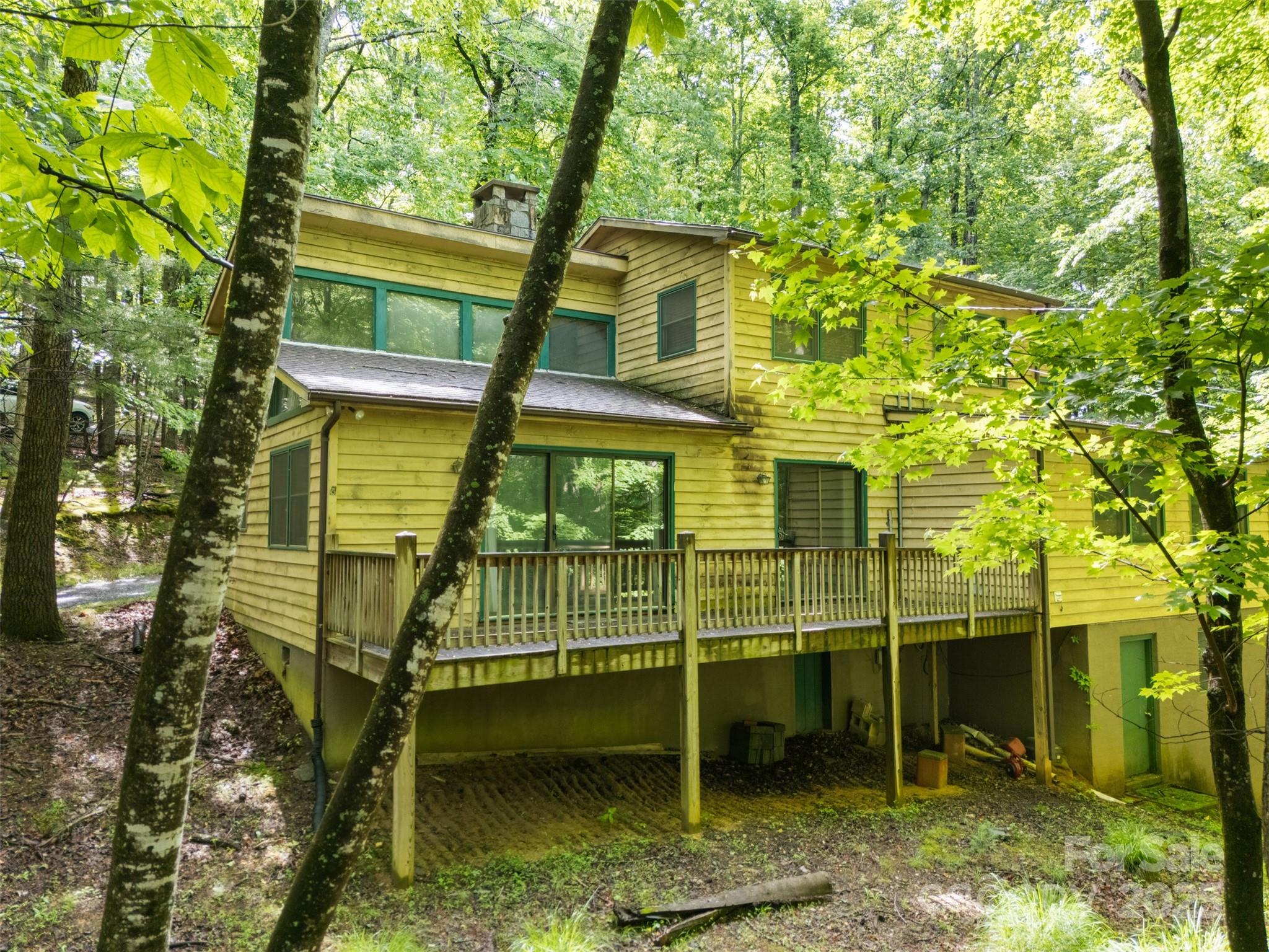 212 Saddle Lane 29 Property Photo 32