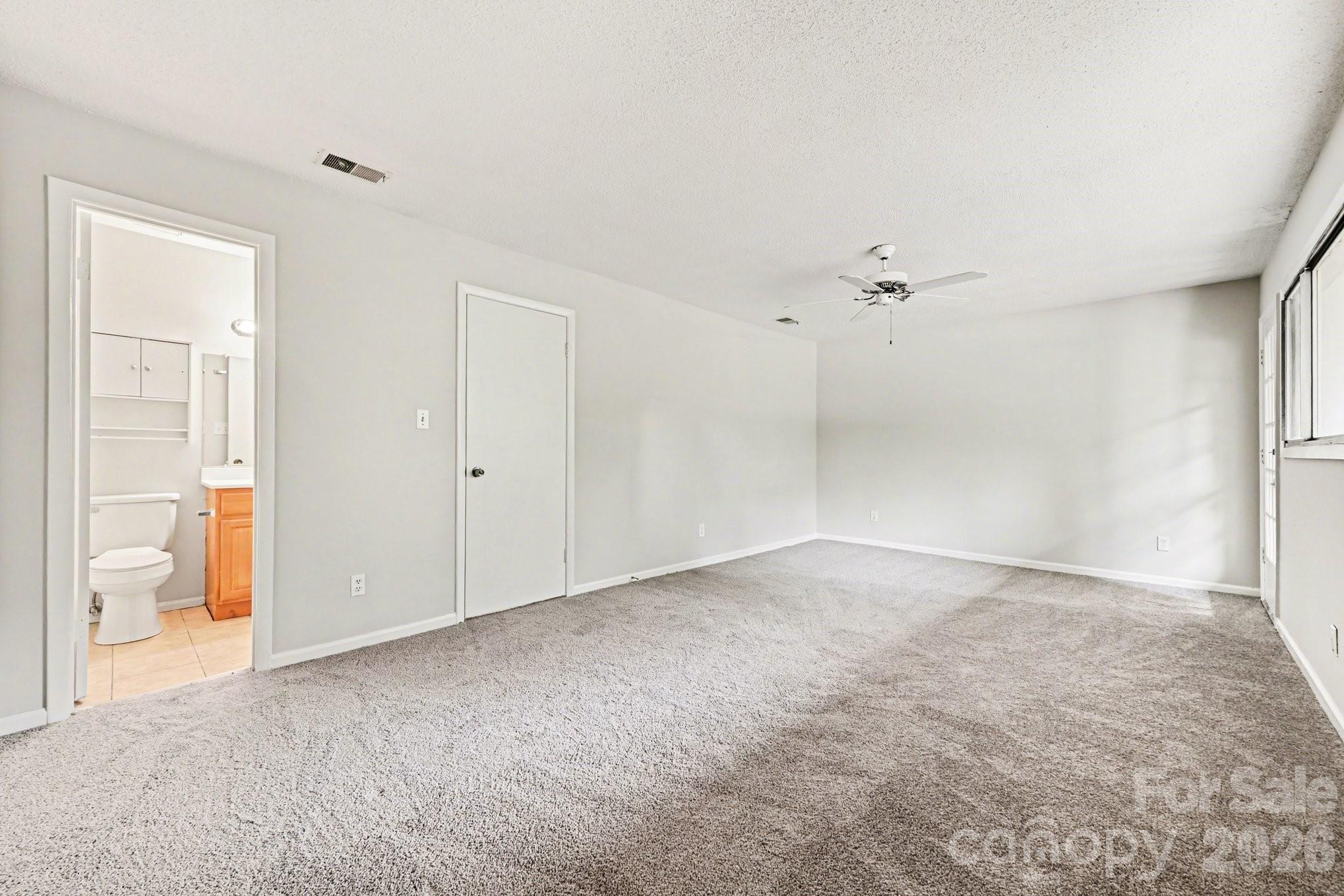 7900 Horse Chestnut Lane Property Photo 19