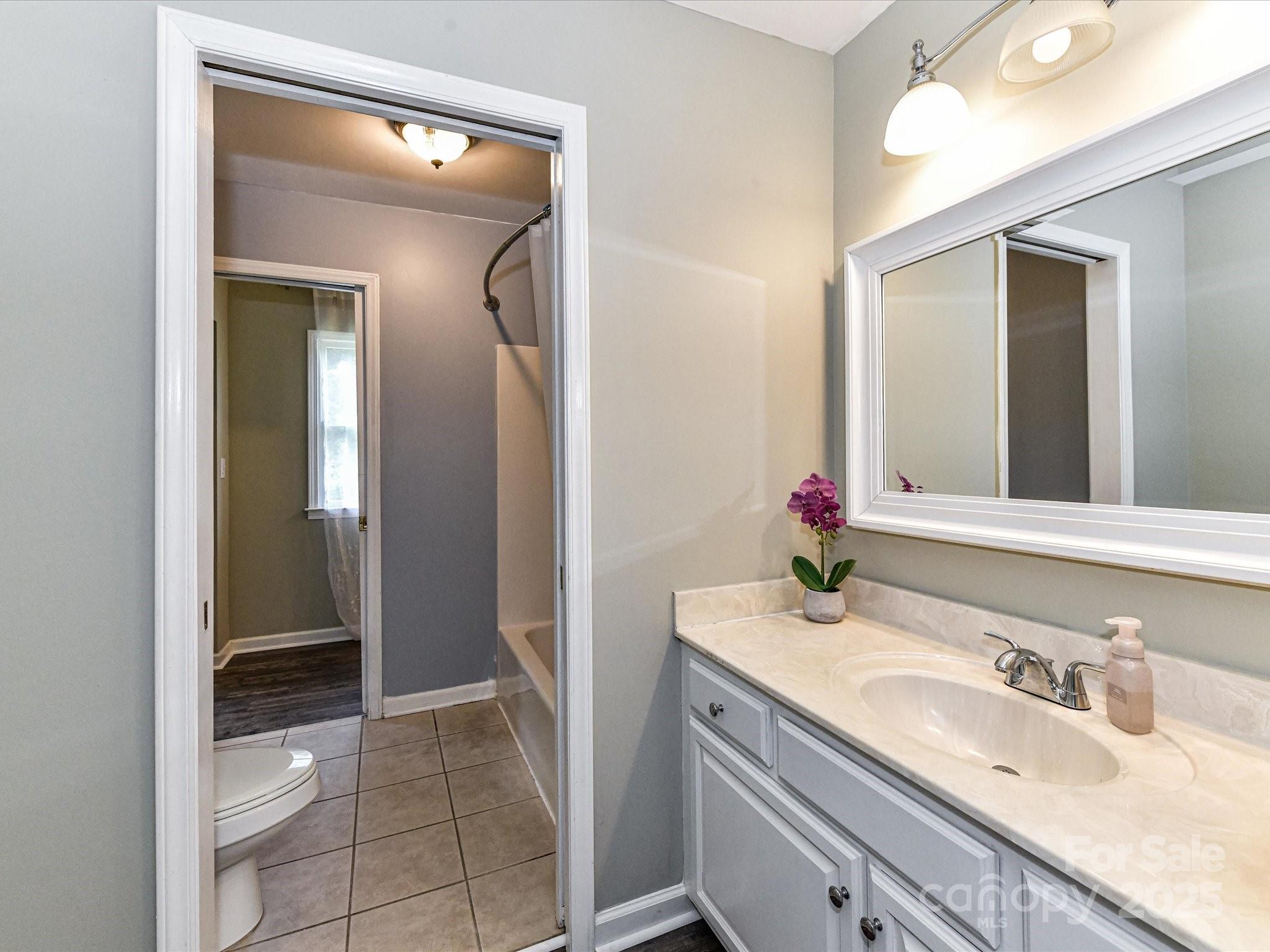 2325 Perry Road Property Photo 28