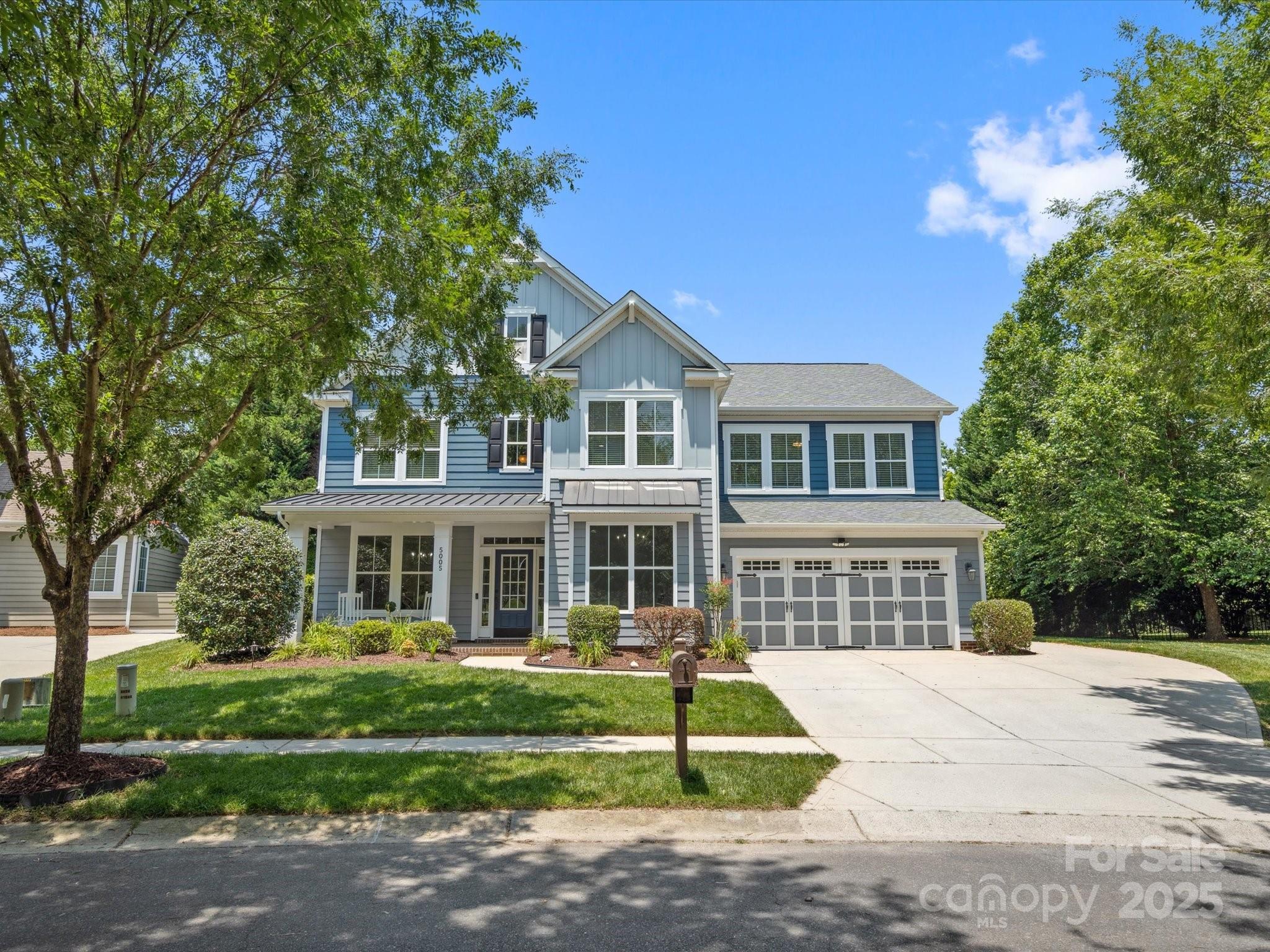 5005 Hedgebrook Lane Property Photo 2