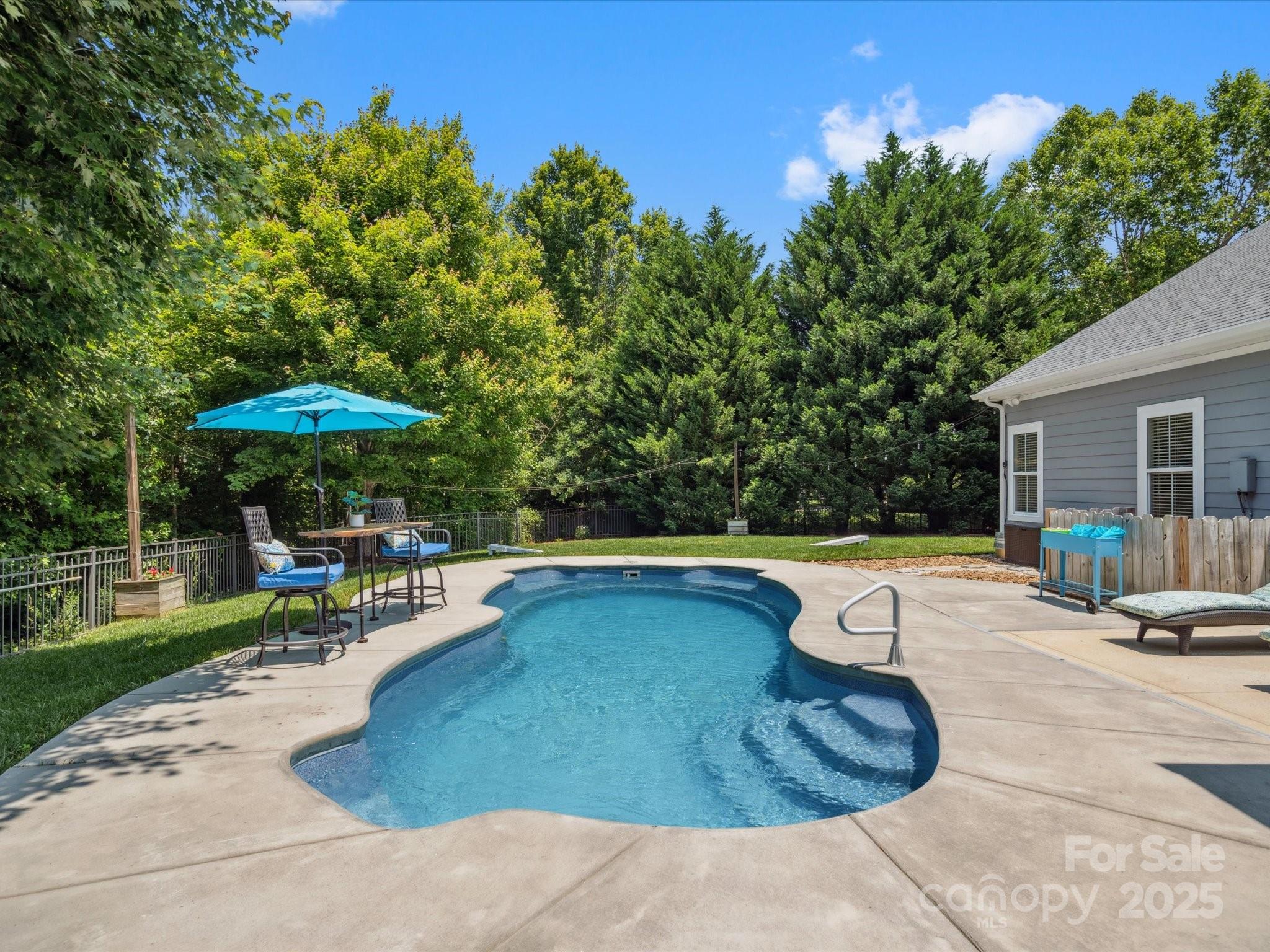 5005 Hedgebrook Lane Property Photo 41