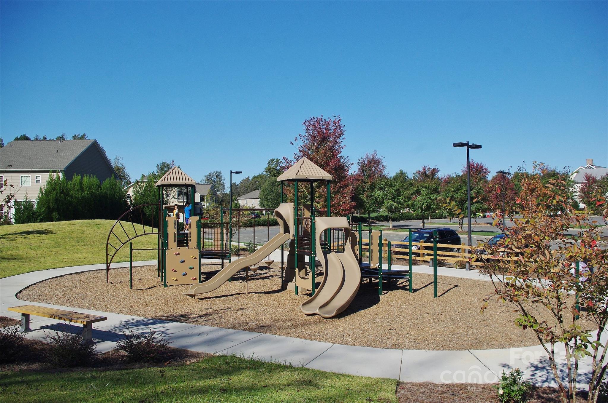 5005 Hedgebrook Lane Property Photo 48