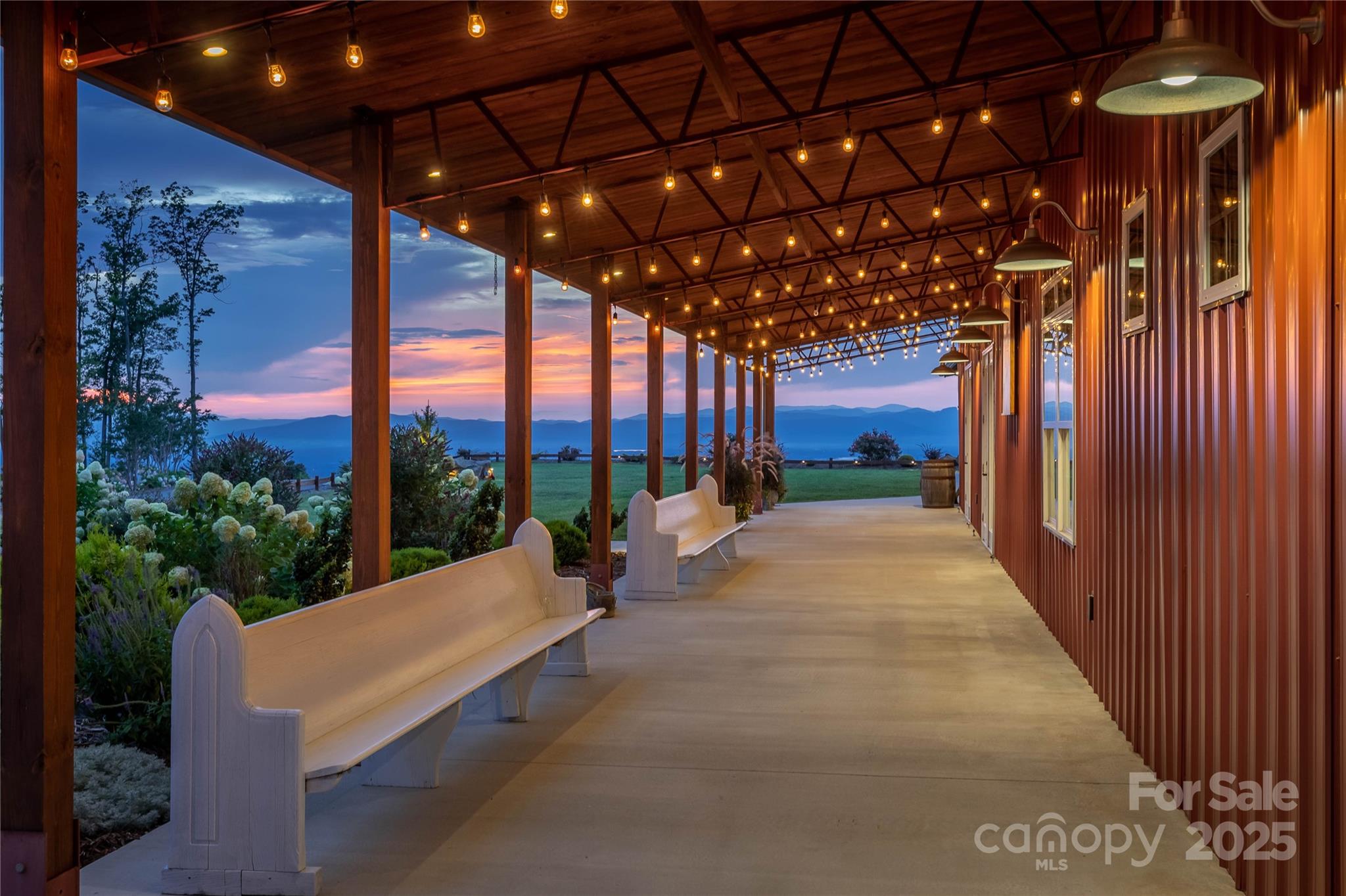 6572 Burkemont Road Property Photo 7